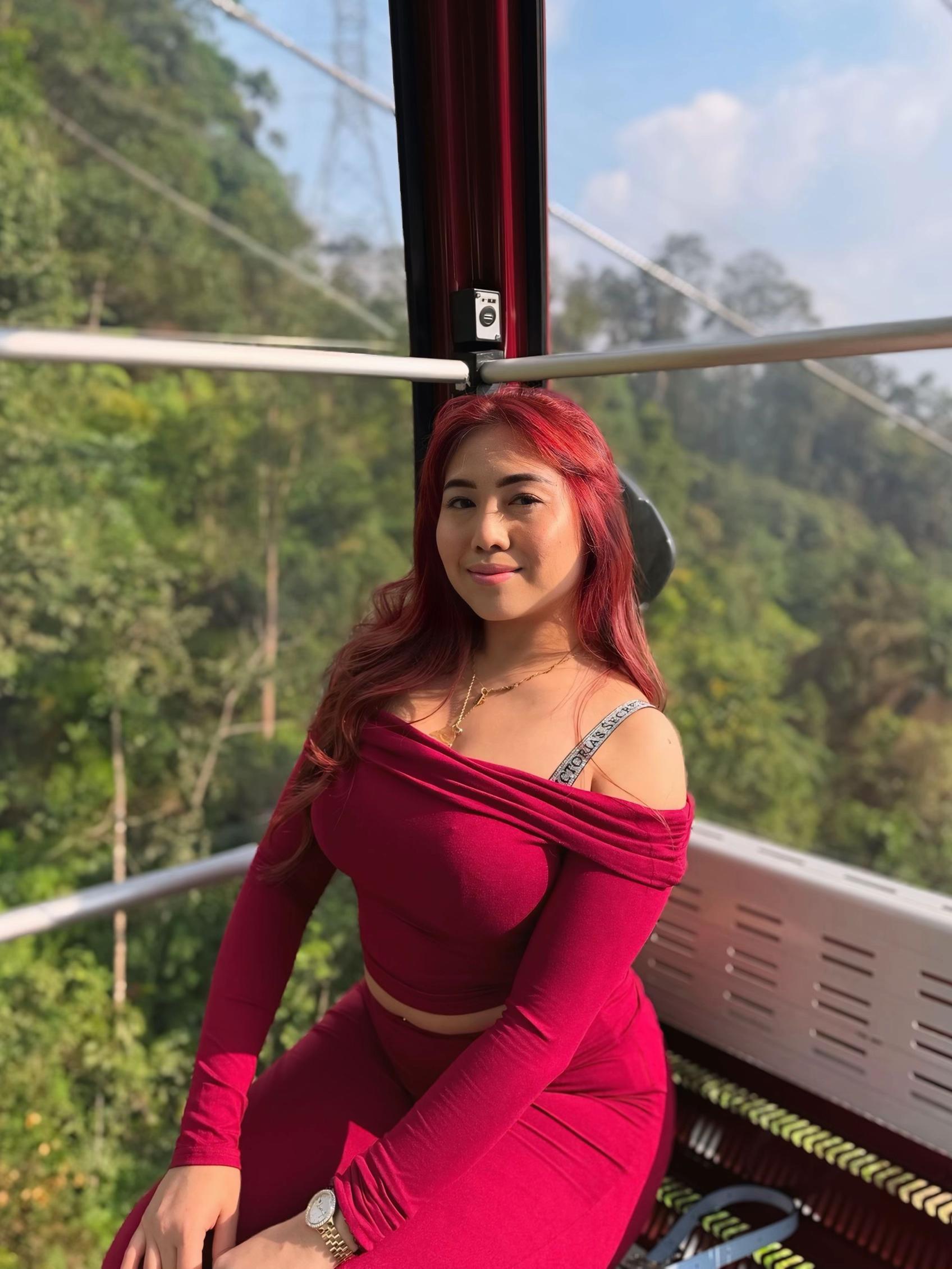 @cola_
