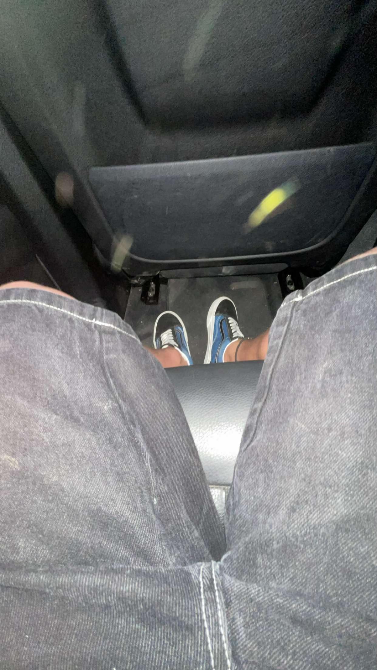 @ₘᵢₜcₕₑᵥₐ😇