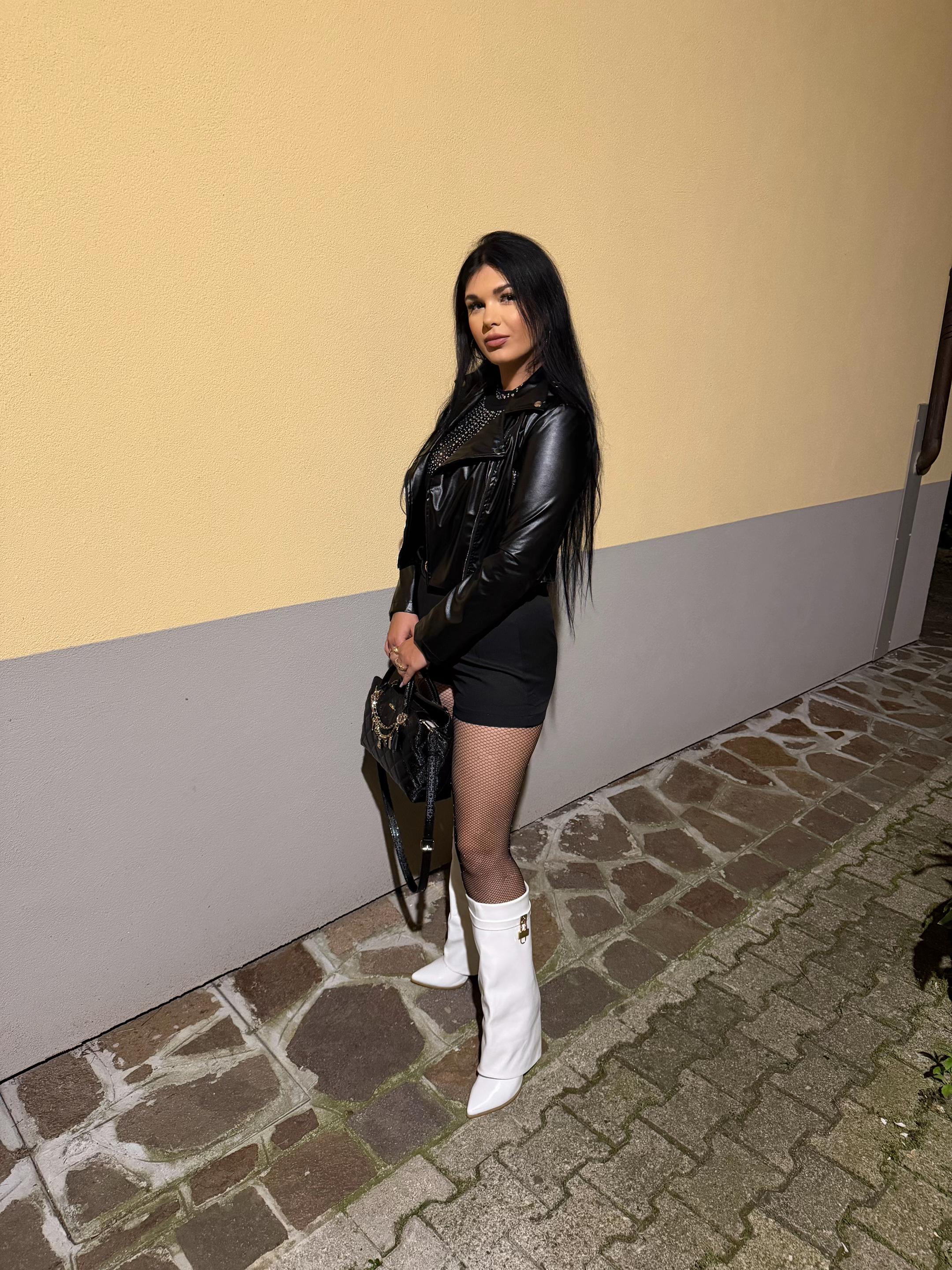 @Cristinuta Cristina