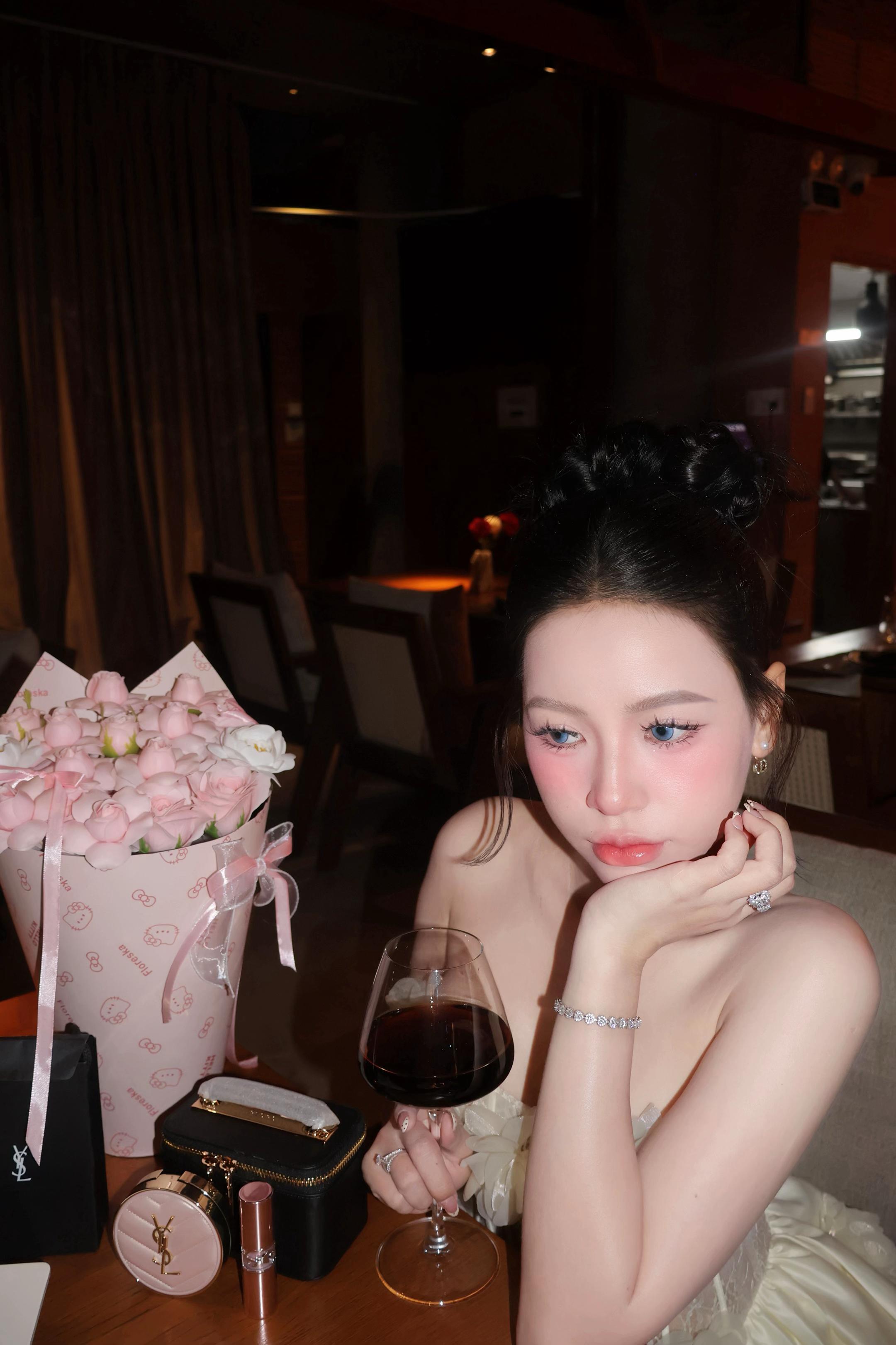 @Yến Nhi ✿