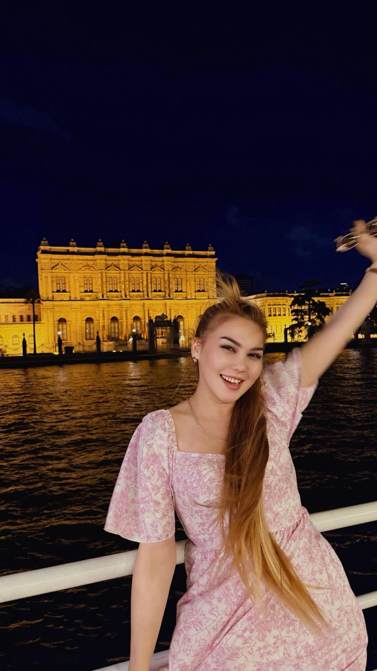 @Nazli_jannn