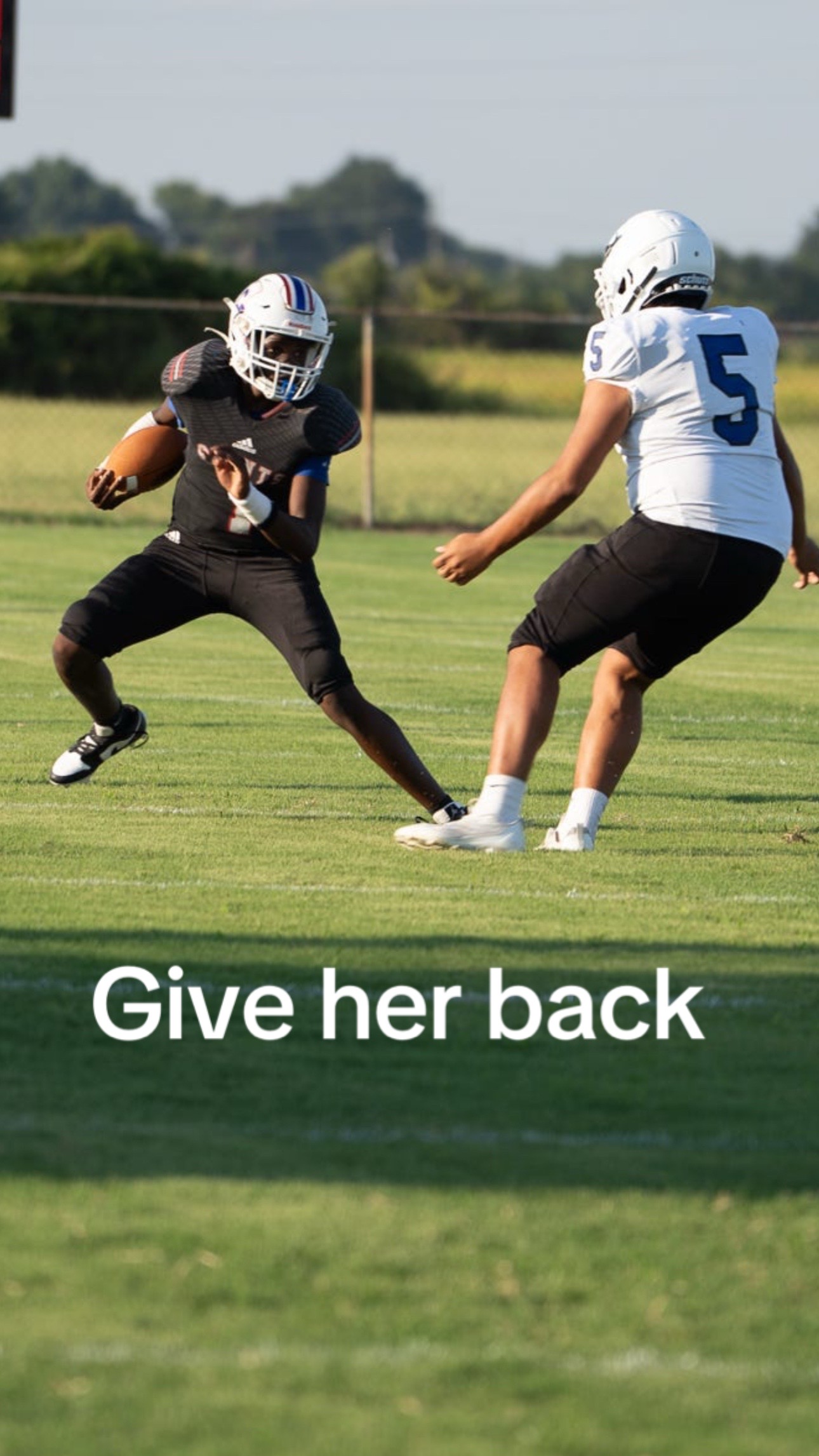 @Cjnxxtdoor_🤷🏾&zwj;♂️🖤🏀🏈⚾️