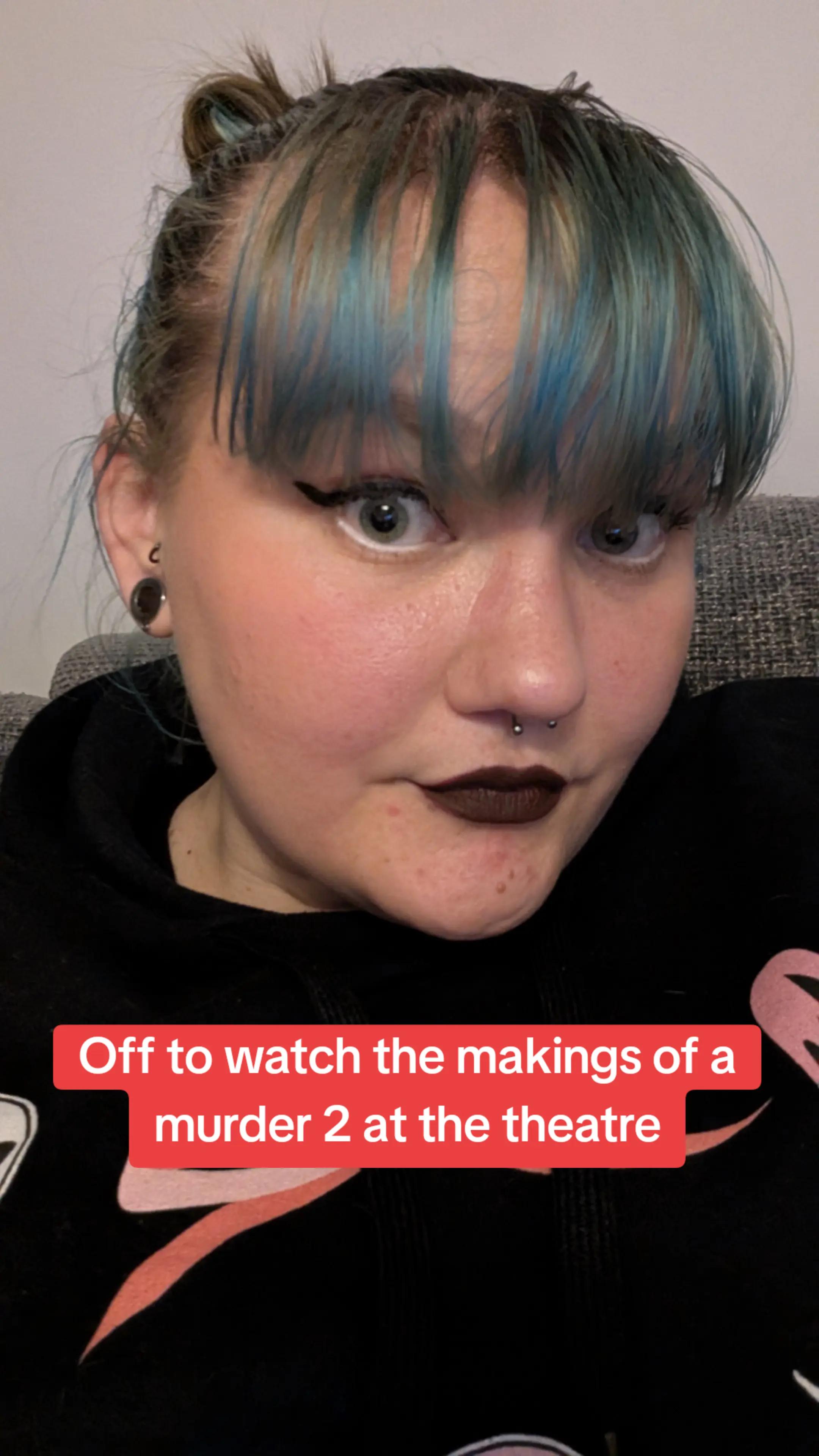 @💜🖤Lizzie🖤💜