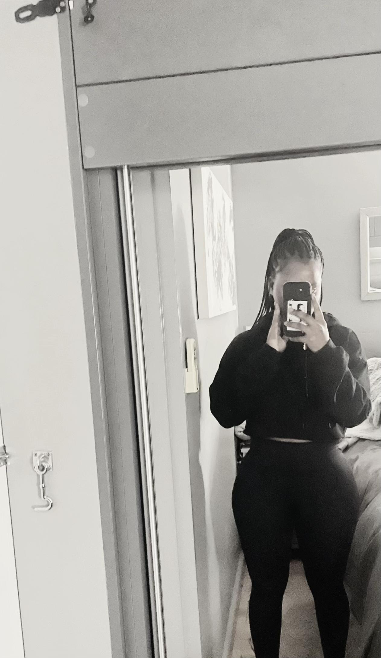 @🦋.