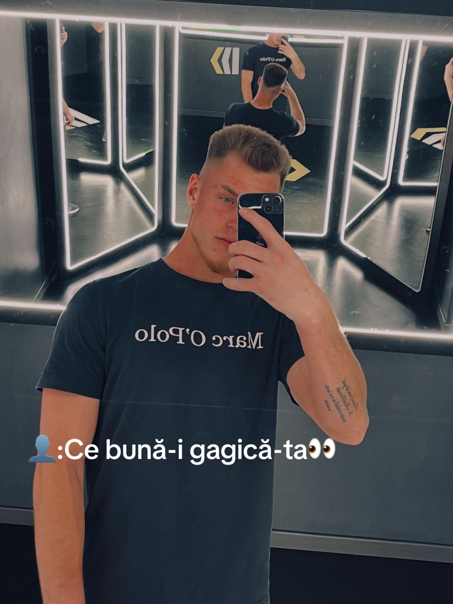 @Alex🫀