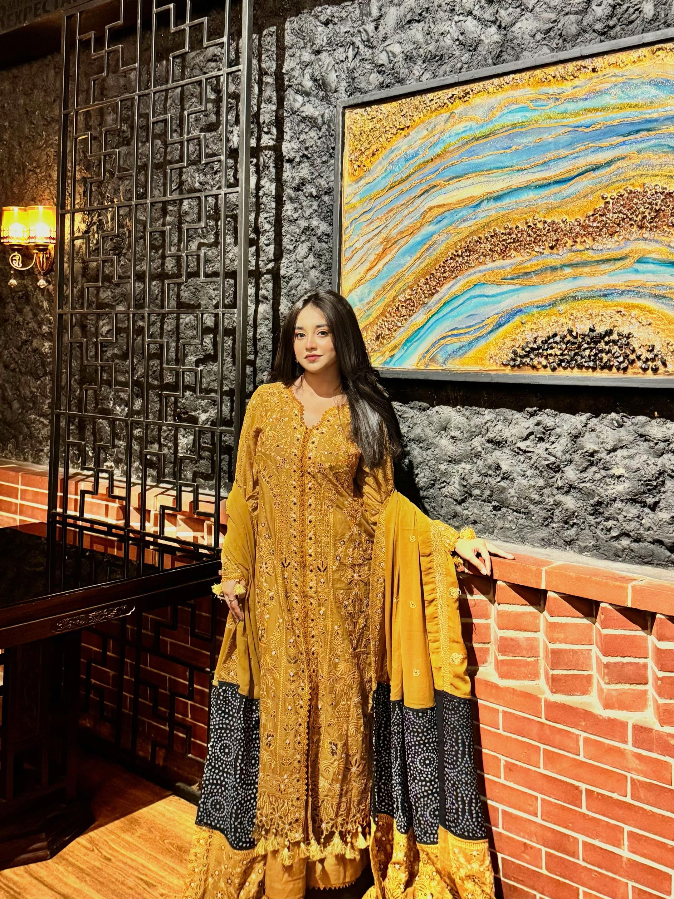 @Anisa ibnat khan