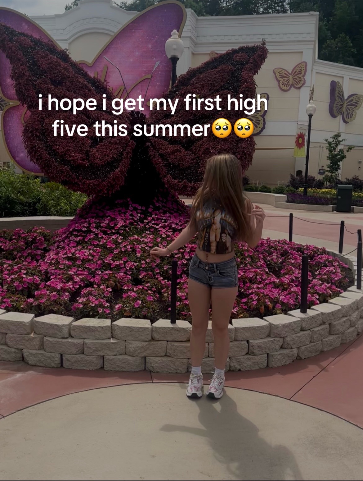 @chloepearson82