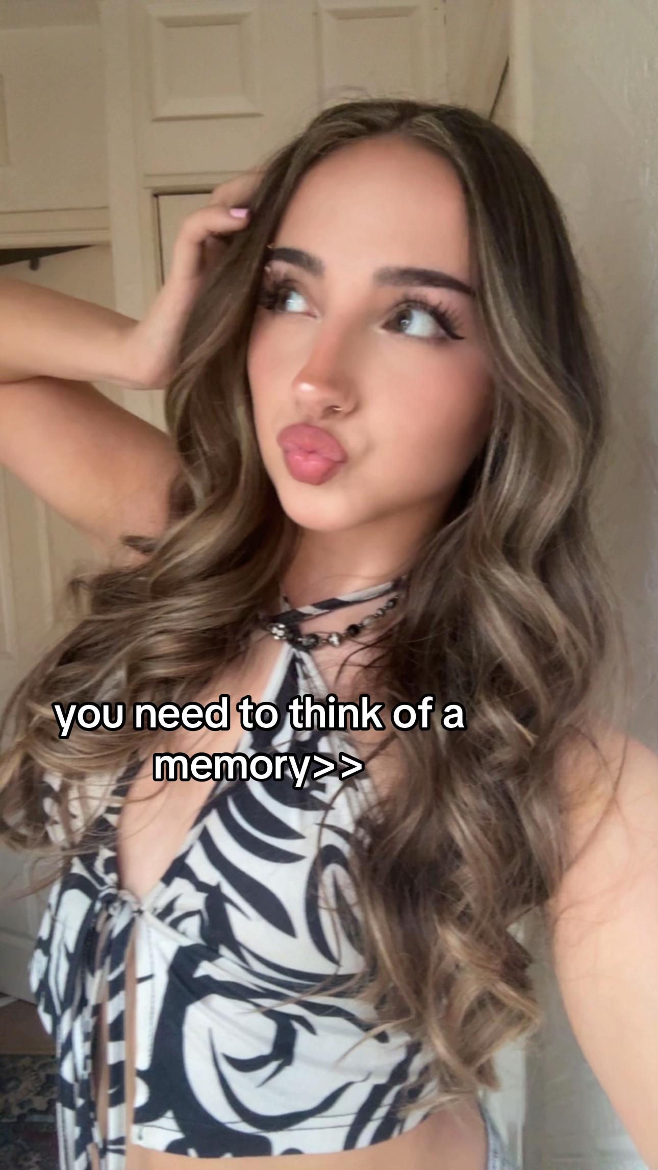 @𝐞𝐦 ♡