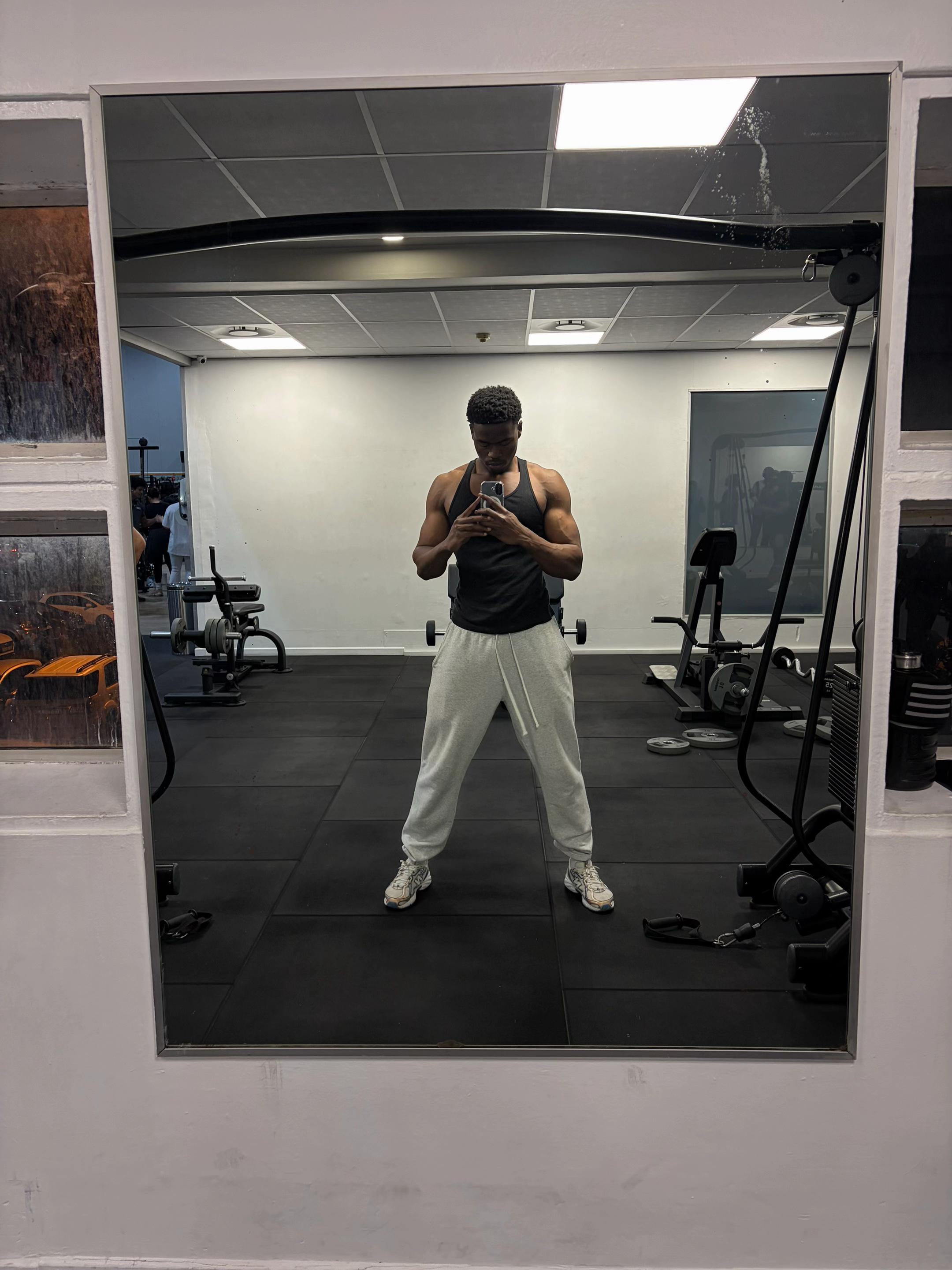 @Prais3active