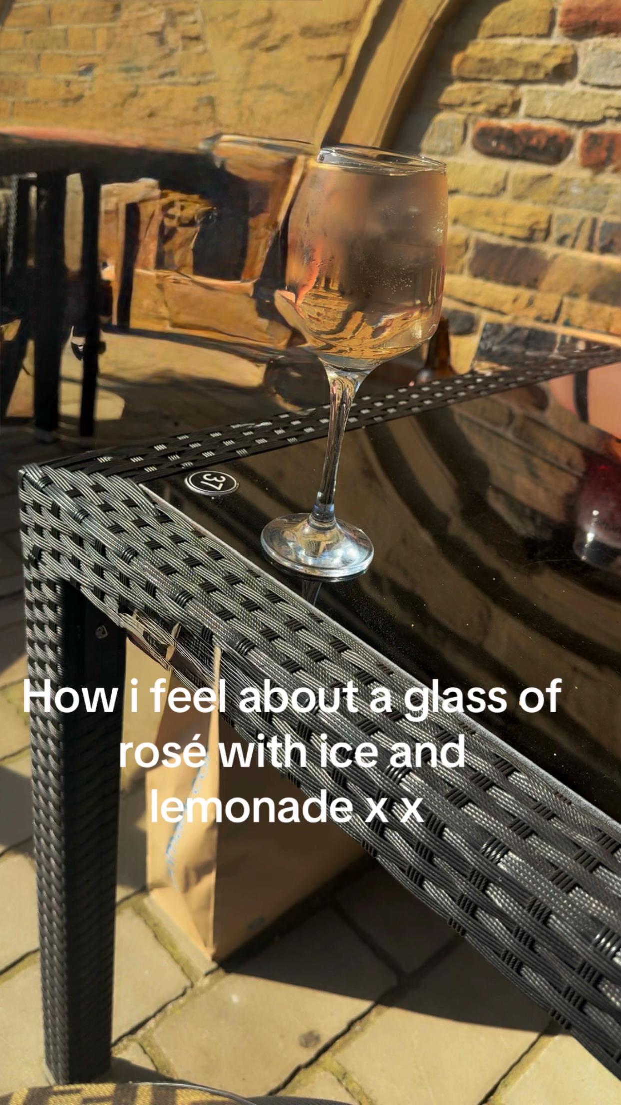 @Rhiannon♡