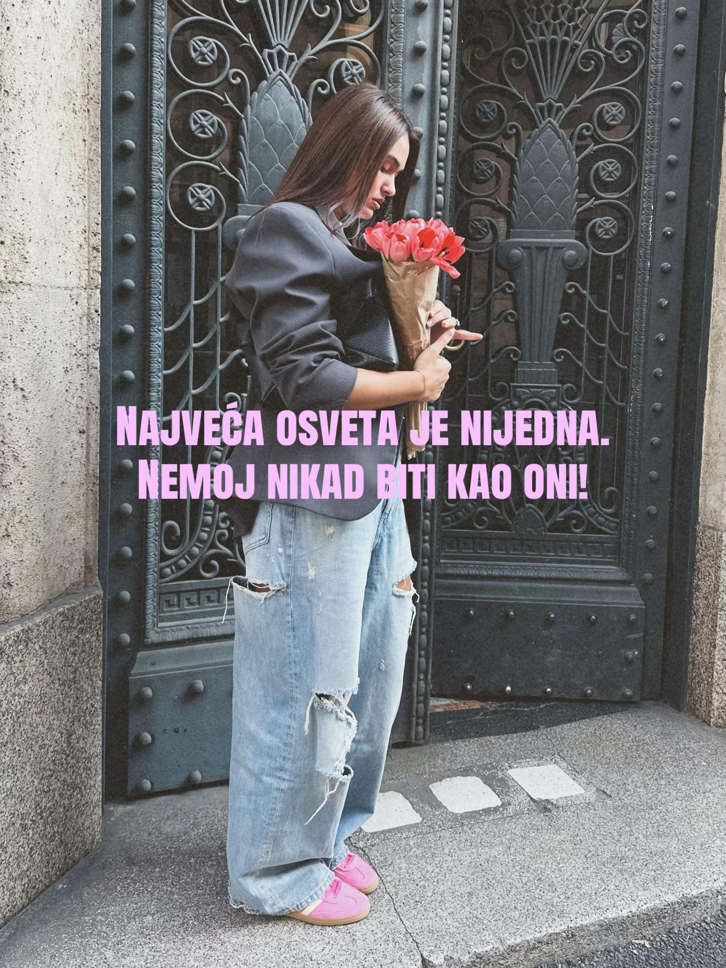 @Julijana Berisha