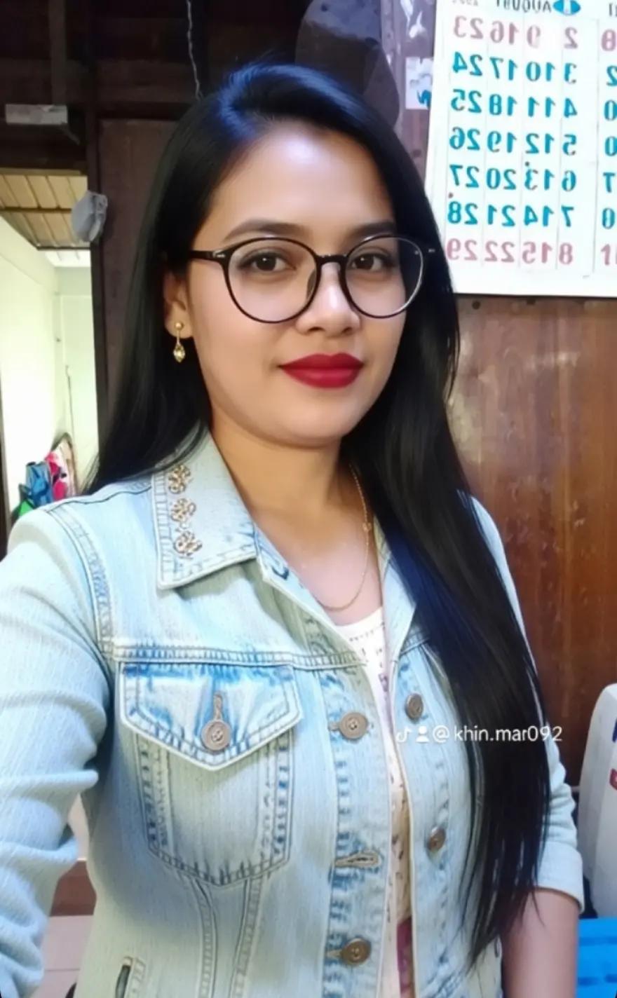 @💞💐Khin MarLarMyint💕💐