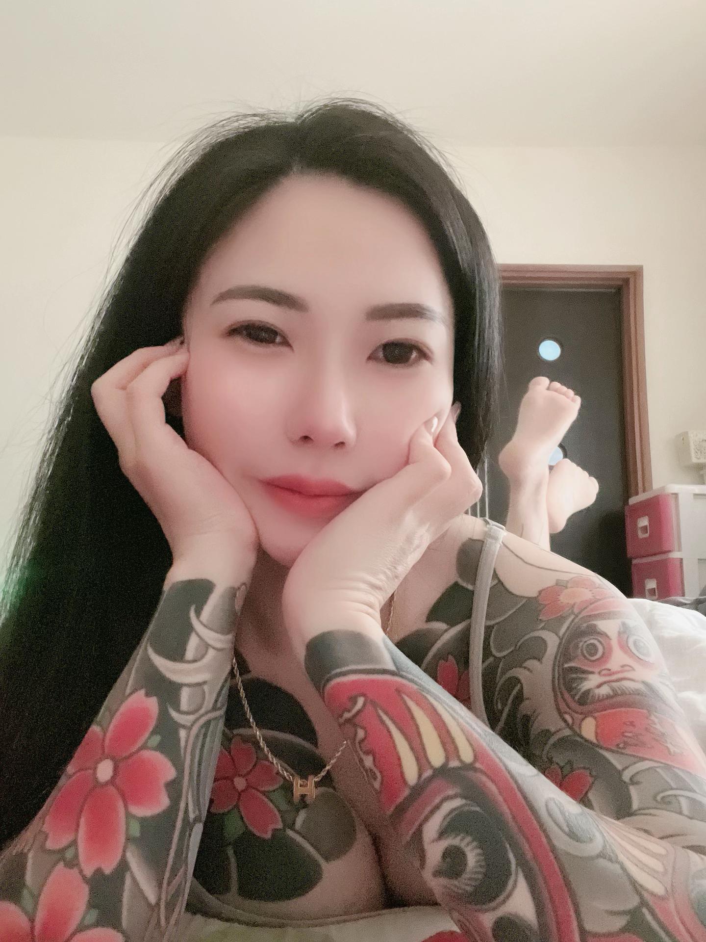 @Ting ⁰&sup2; &sup1;&sup2; 🔅 ᥫᩣ.&uml;̮