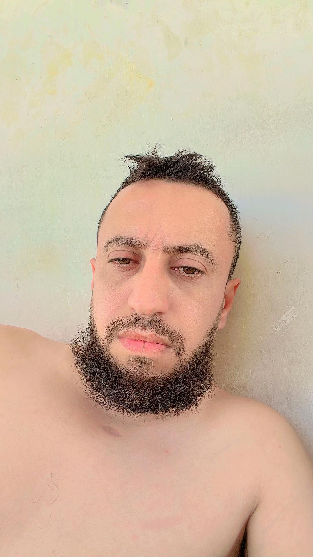 @محمود أبو فاروق البكاري