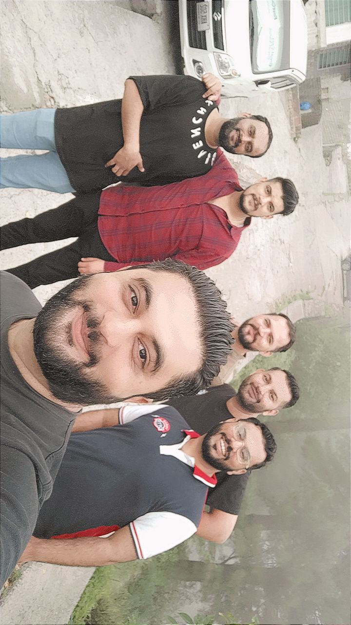 @Waleedrajpoot💔💔