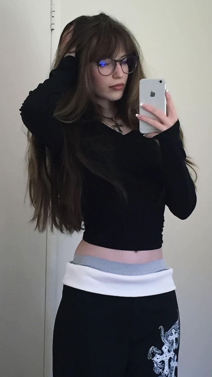 @𝓐🌹