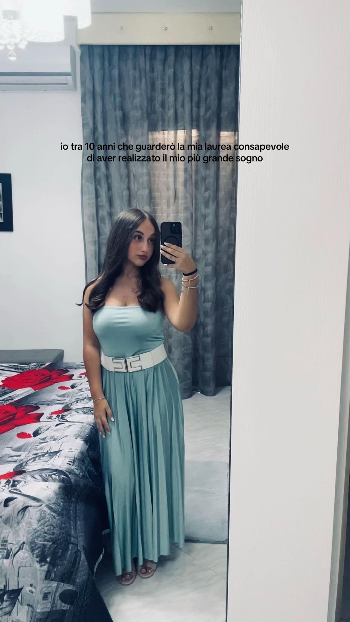 @rosyy