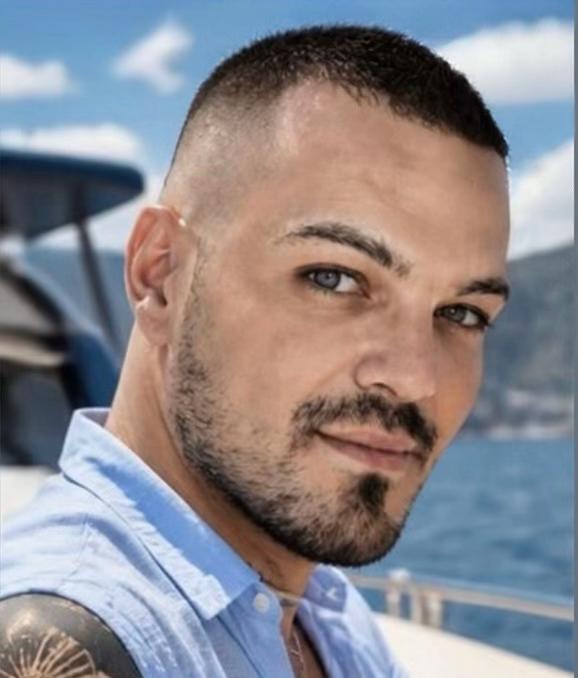 @&Gamma;&iota;&alpha;&nu;&nu;&eta;&sigmaf; &Nu;&tau;&omicron;&rho;&zeta;&eta;&sigmaf;