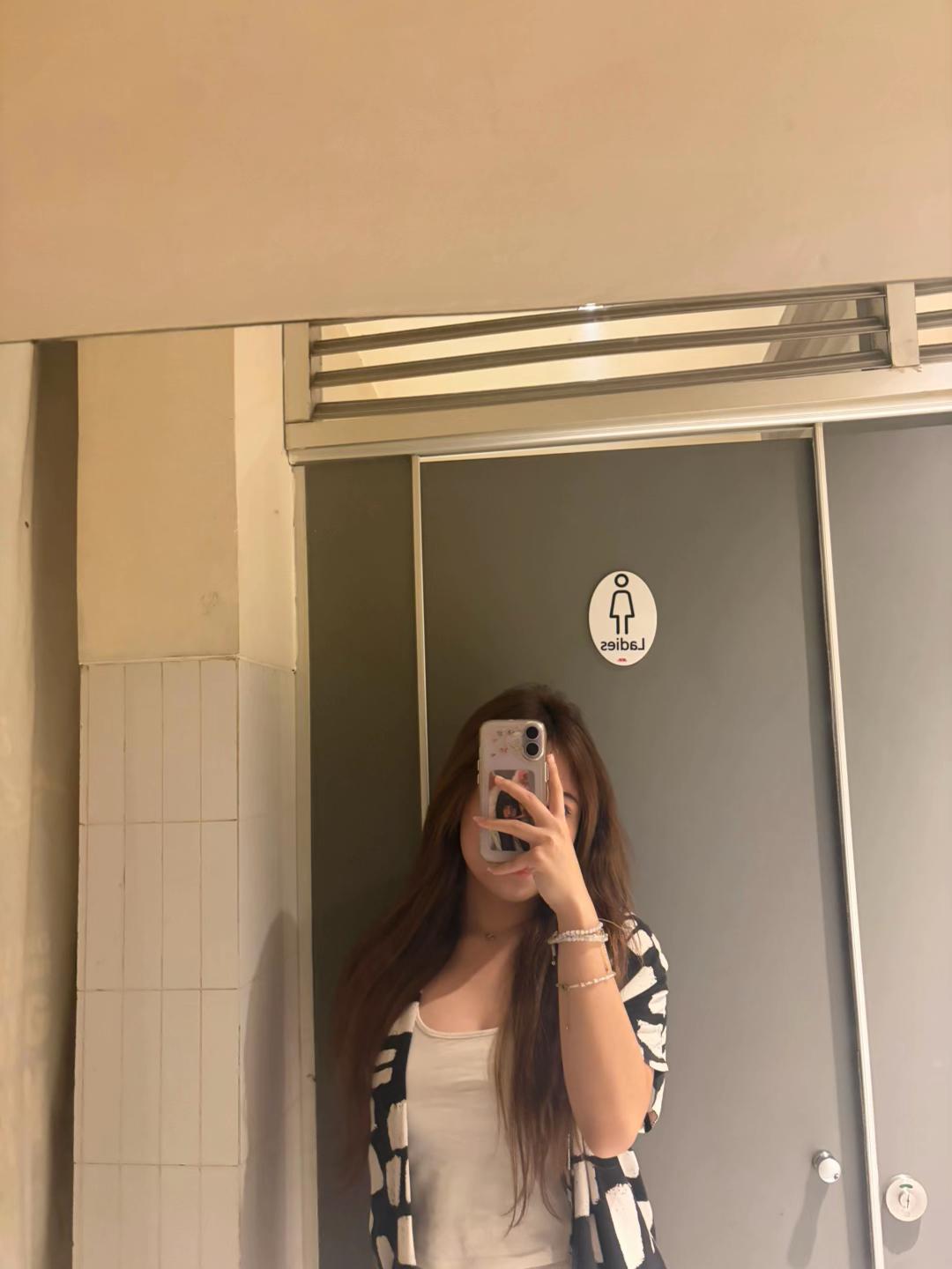 @ꨄ