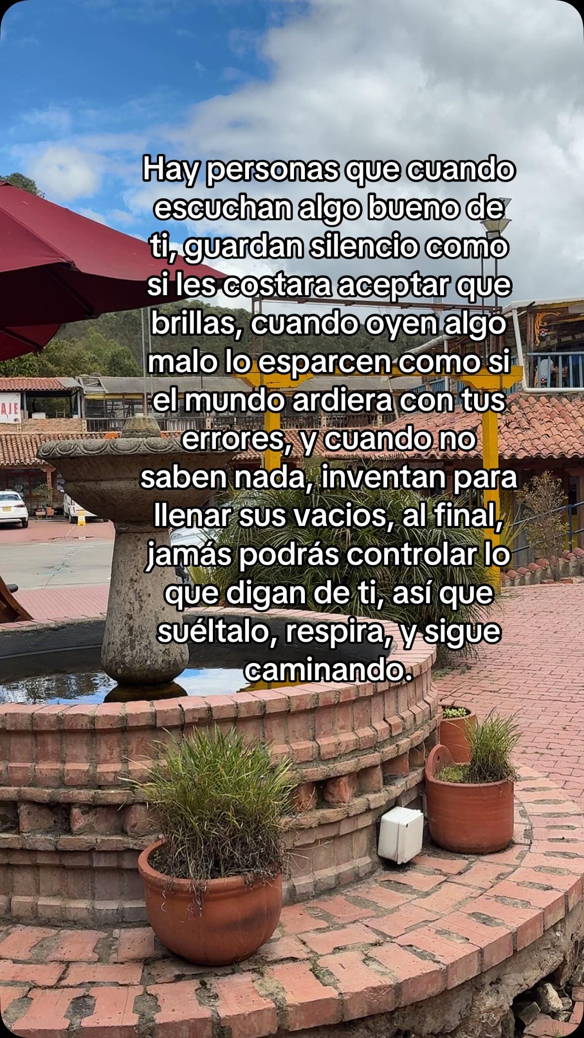 @Karencita 🦇🏳️🌈