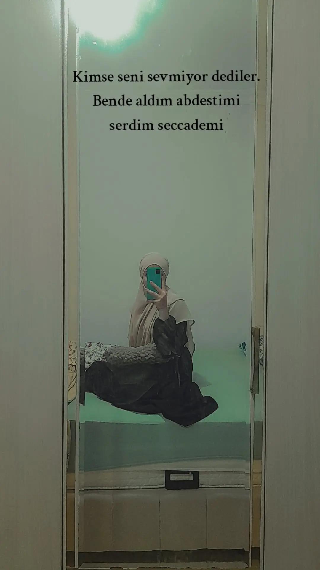 @Kck_zeliha07