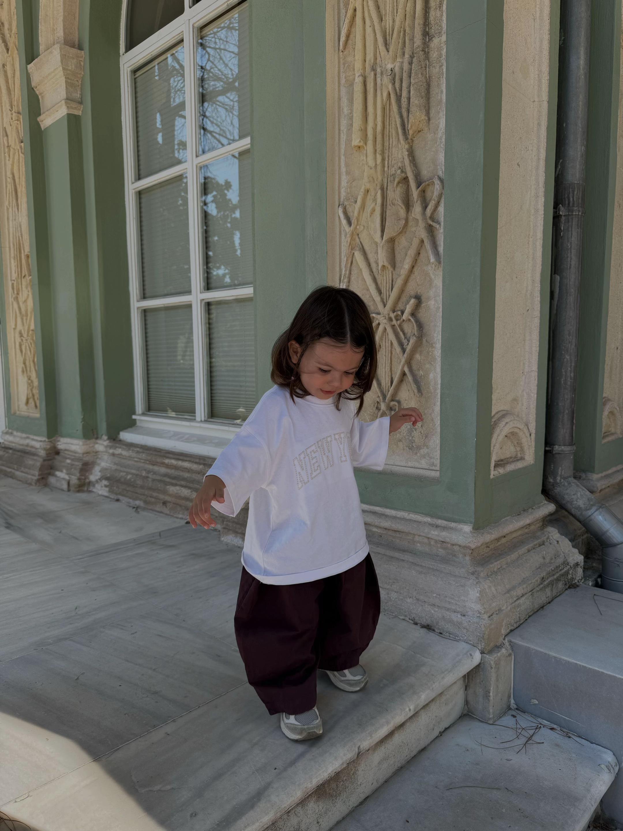 @Asena Murat ve Ada