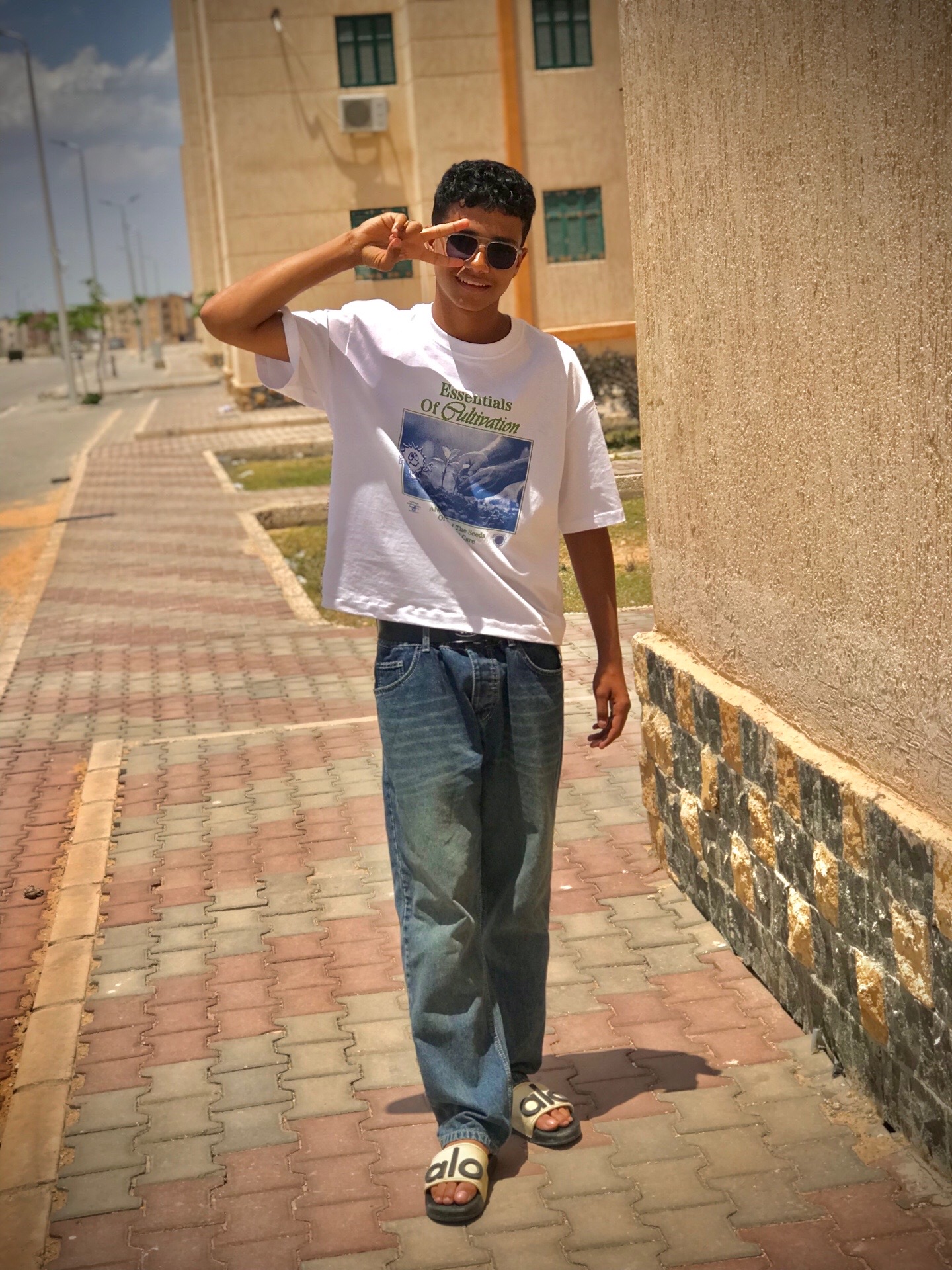 @العنابي