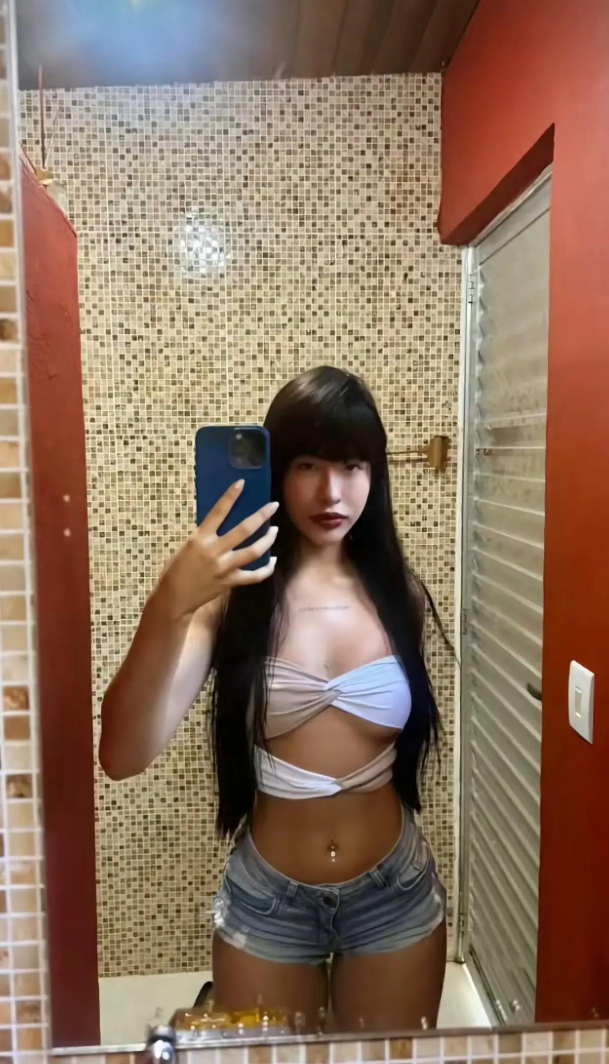 @Sabrinna_takeushi