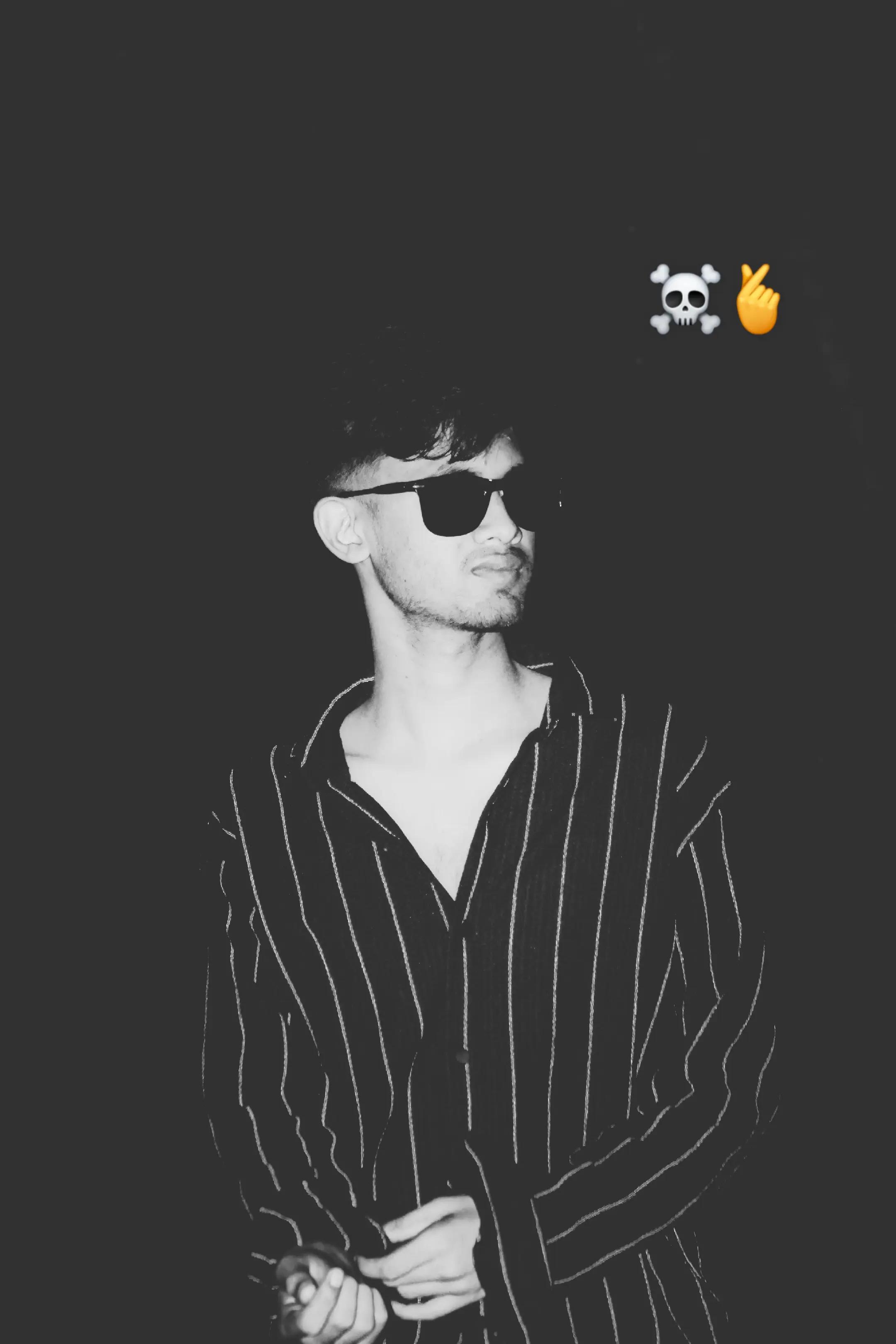 @💫 𝗶 𝗺 𝗿 𝗮 𝗻 💫