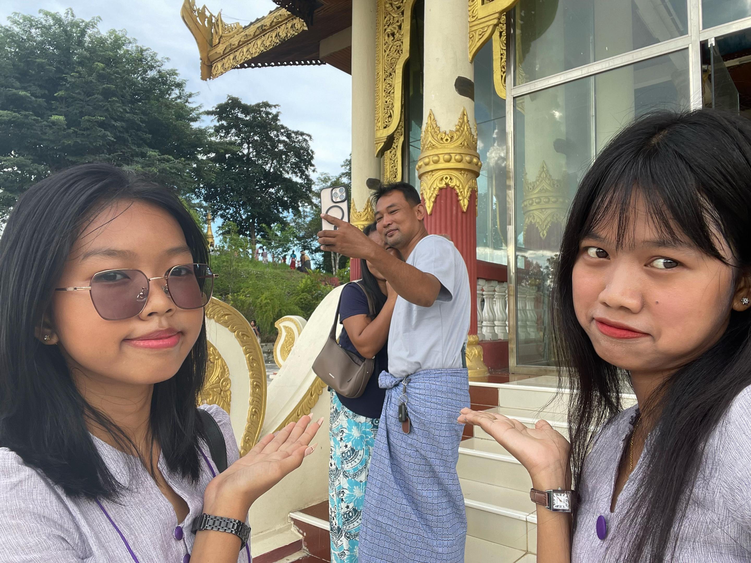 @Thu Zar