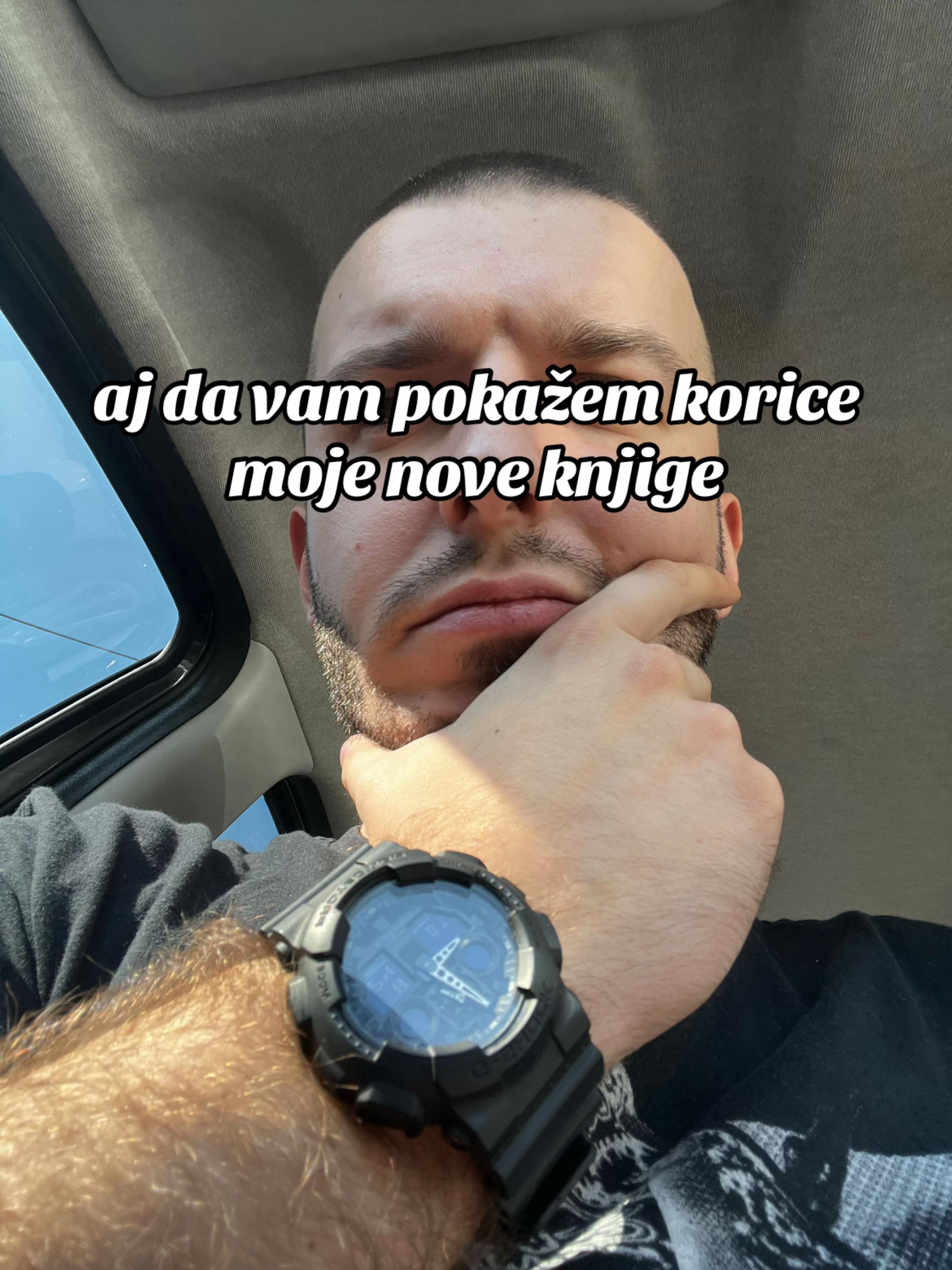 @mladeneee