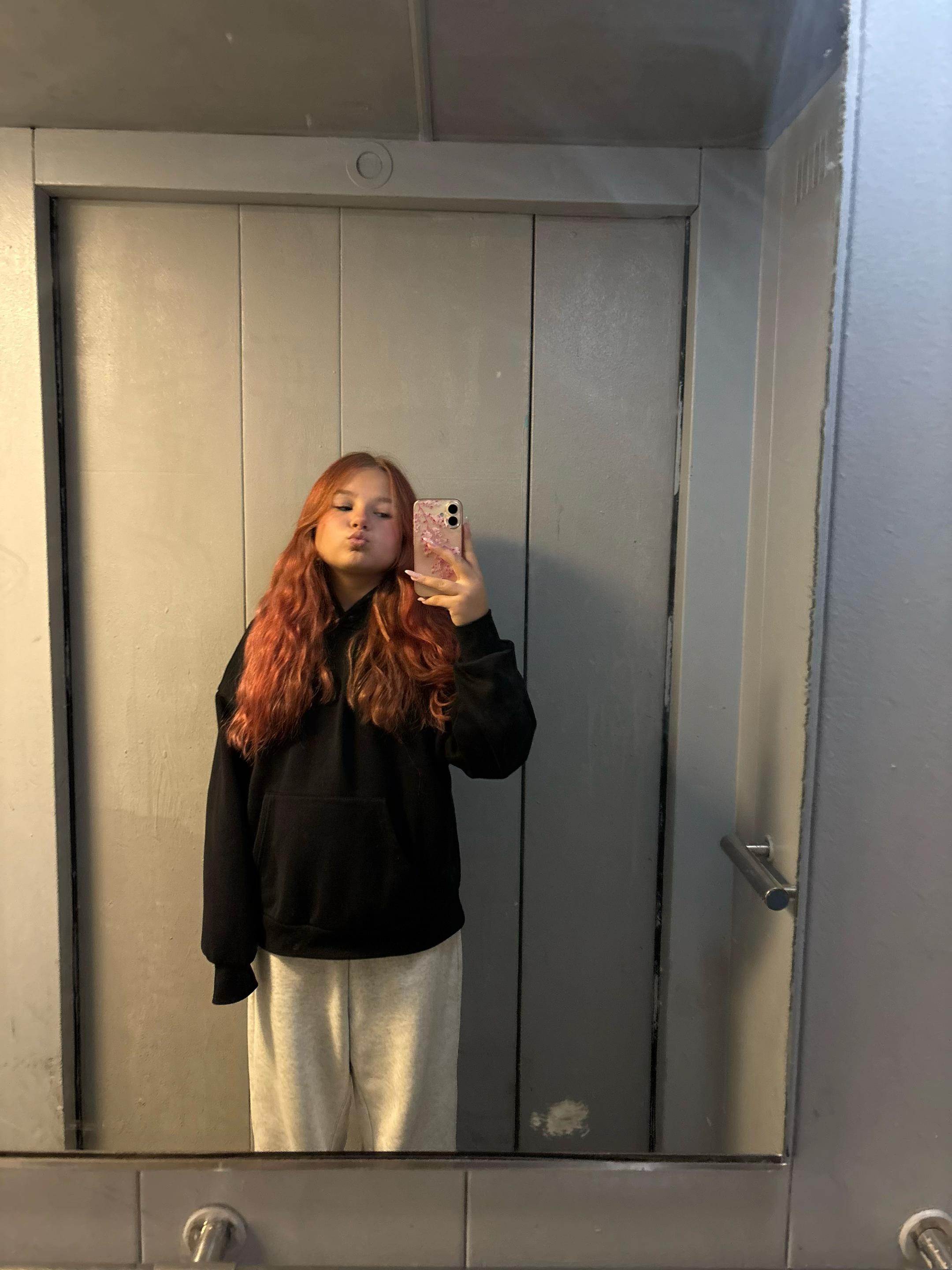 @миланыч🪷