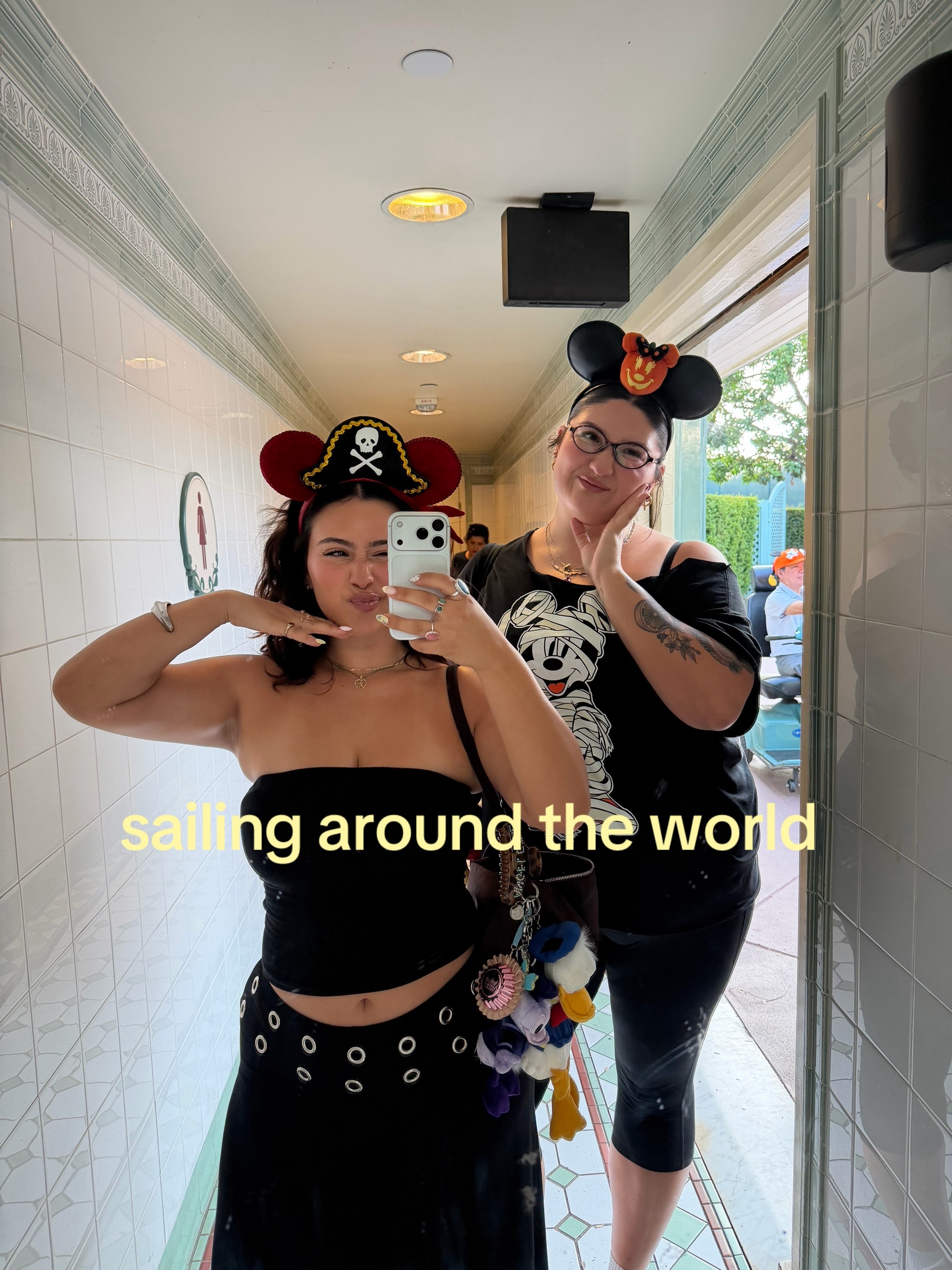 @alexis