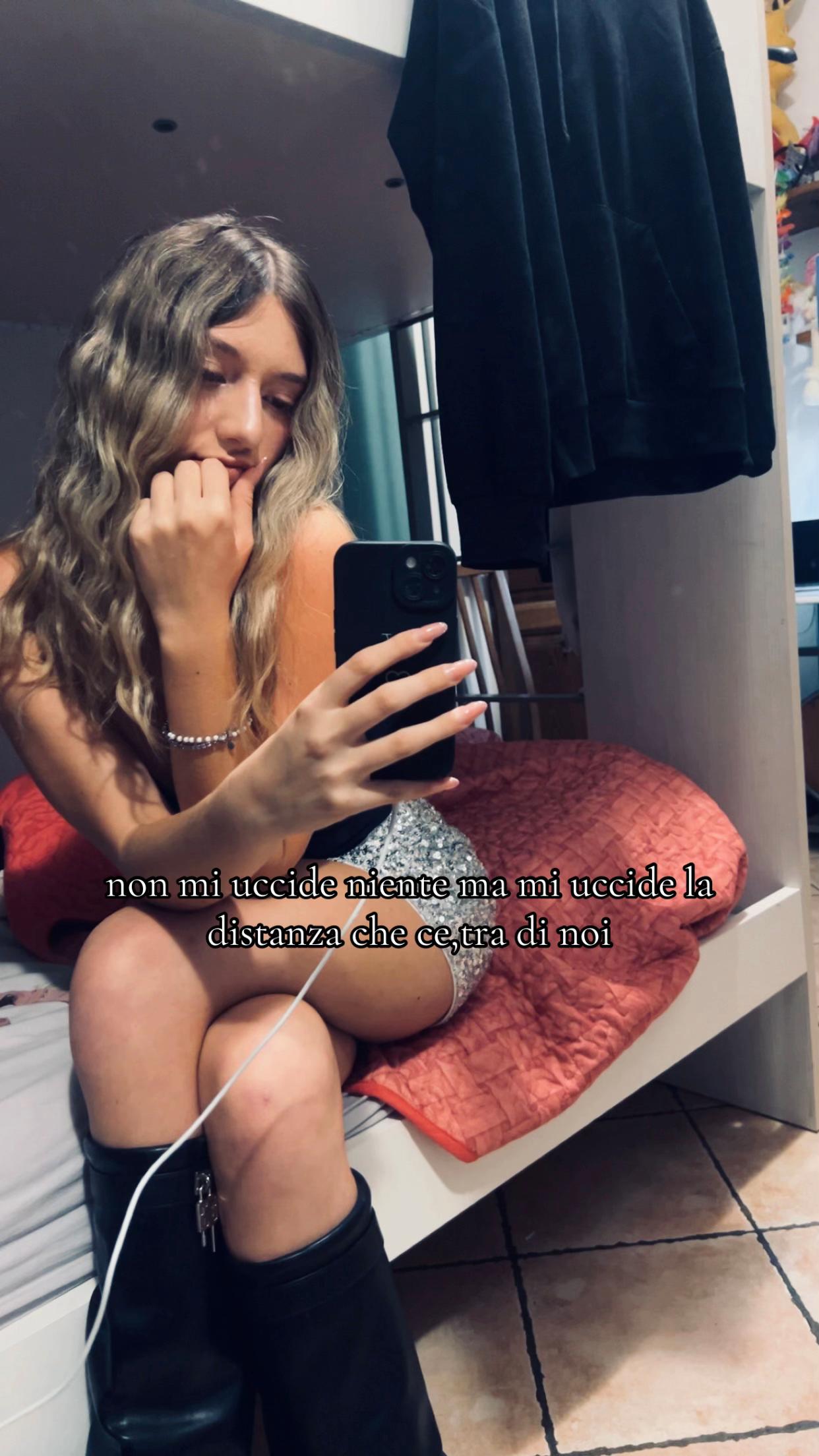 @vi