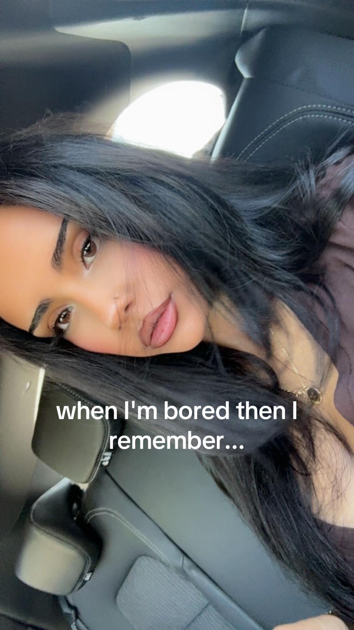 @ilovemeselmaaa✈️