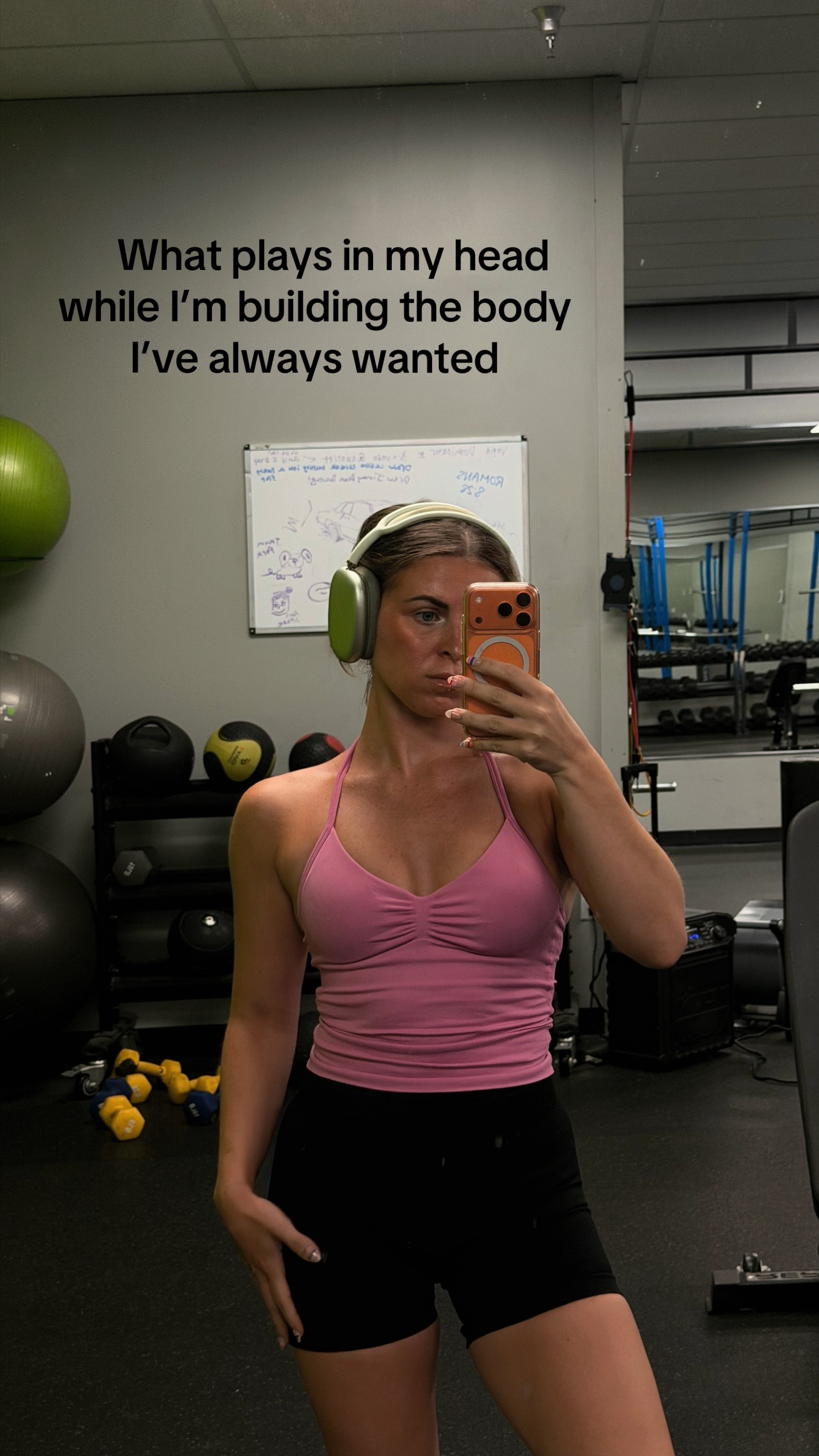 @JosieTayllor