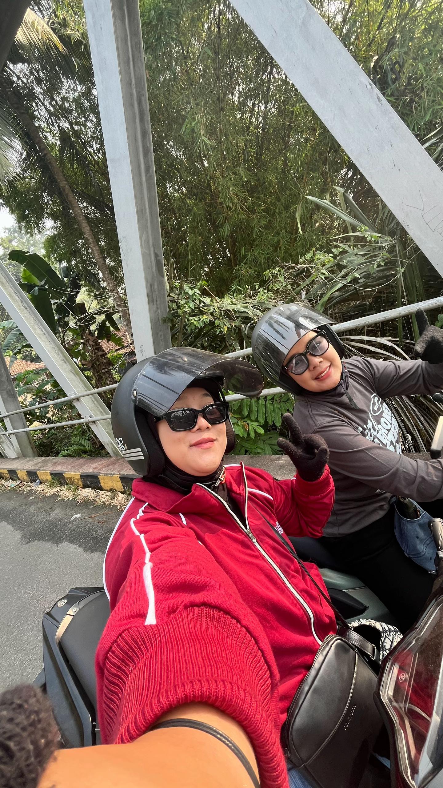 @della L Nya dua🦕