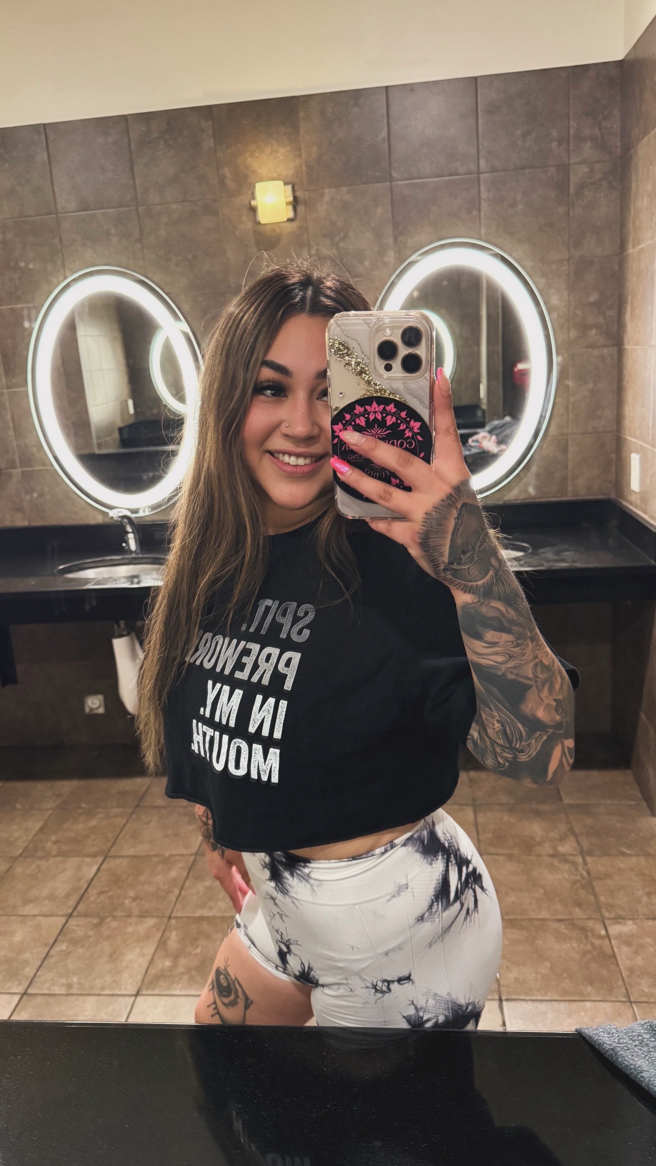 @venusraetx