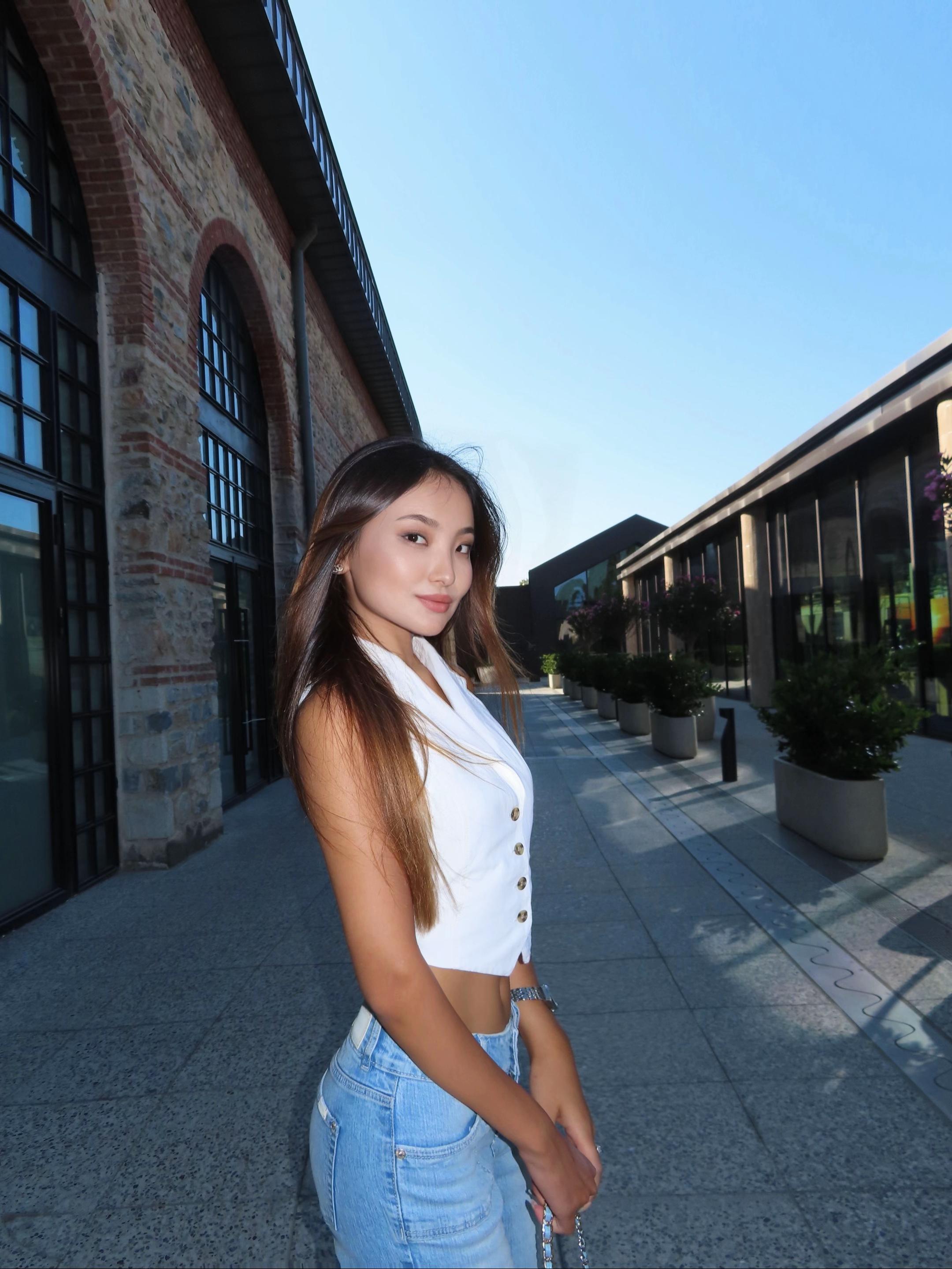 @alvywki