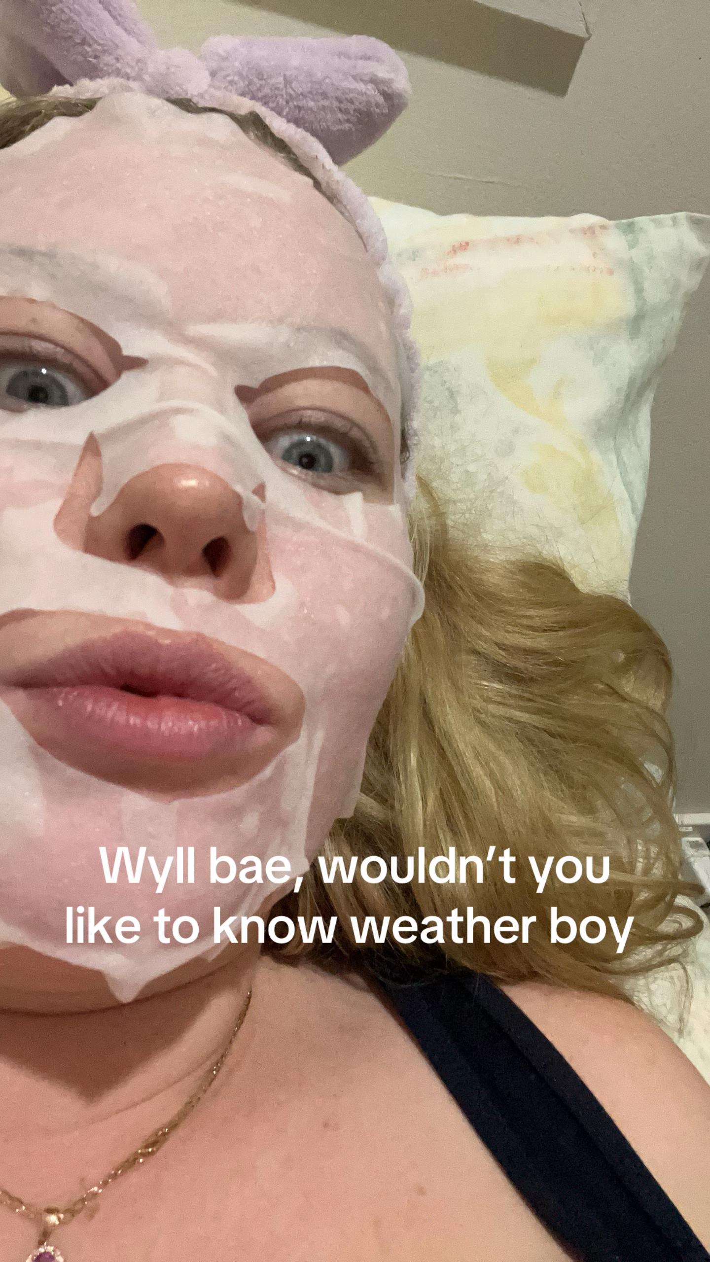 @Mikayla💛