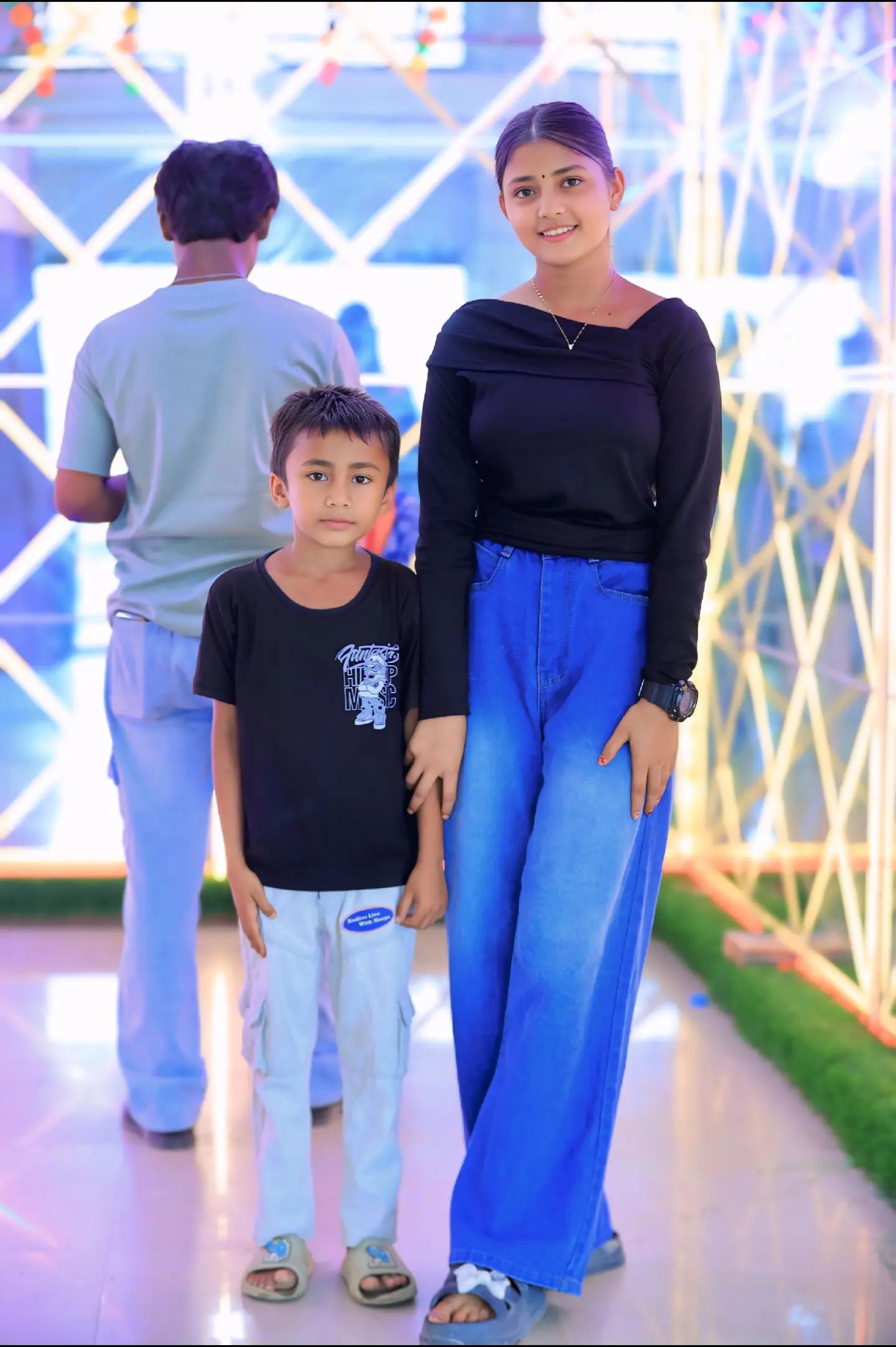 @chandani yadav2228