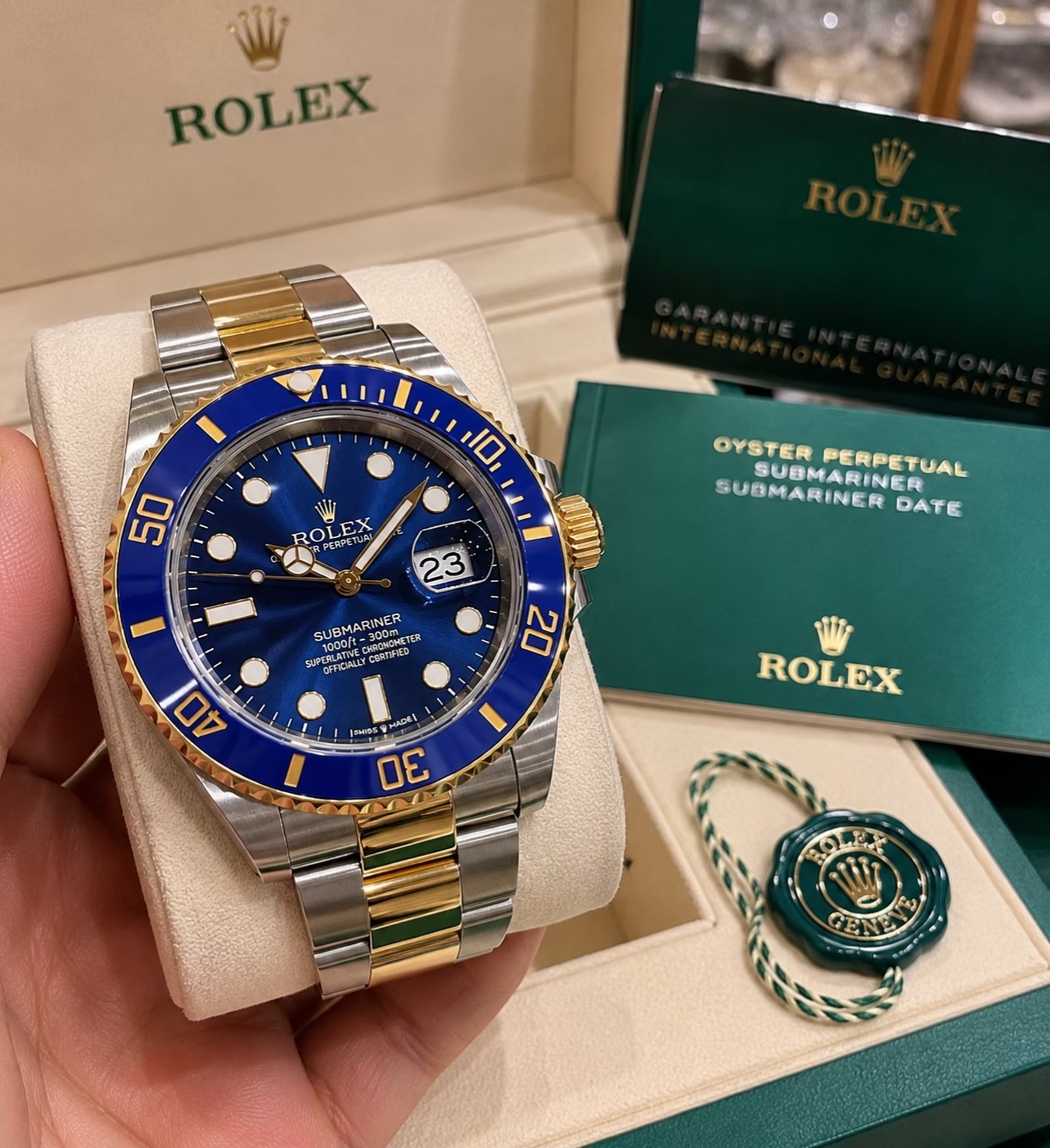 @RoyalGold&trade;