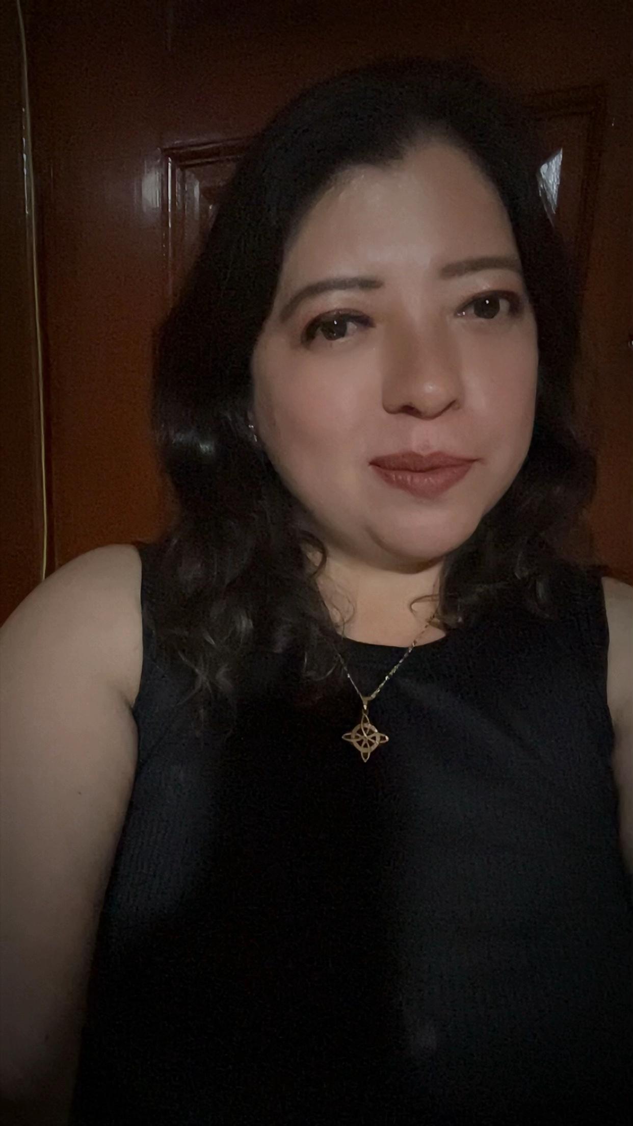 @Isela_01