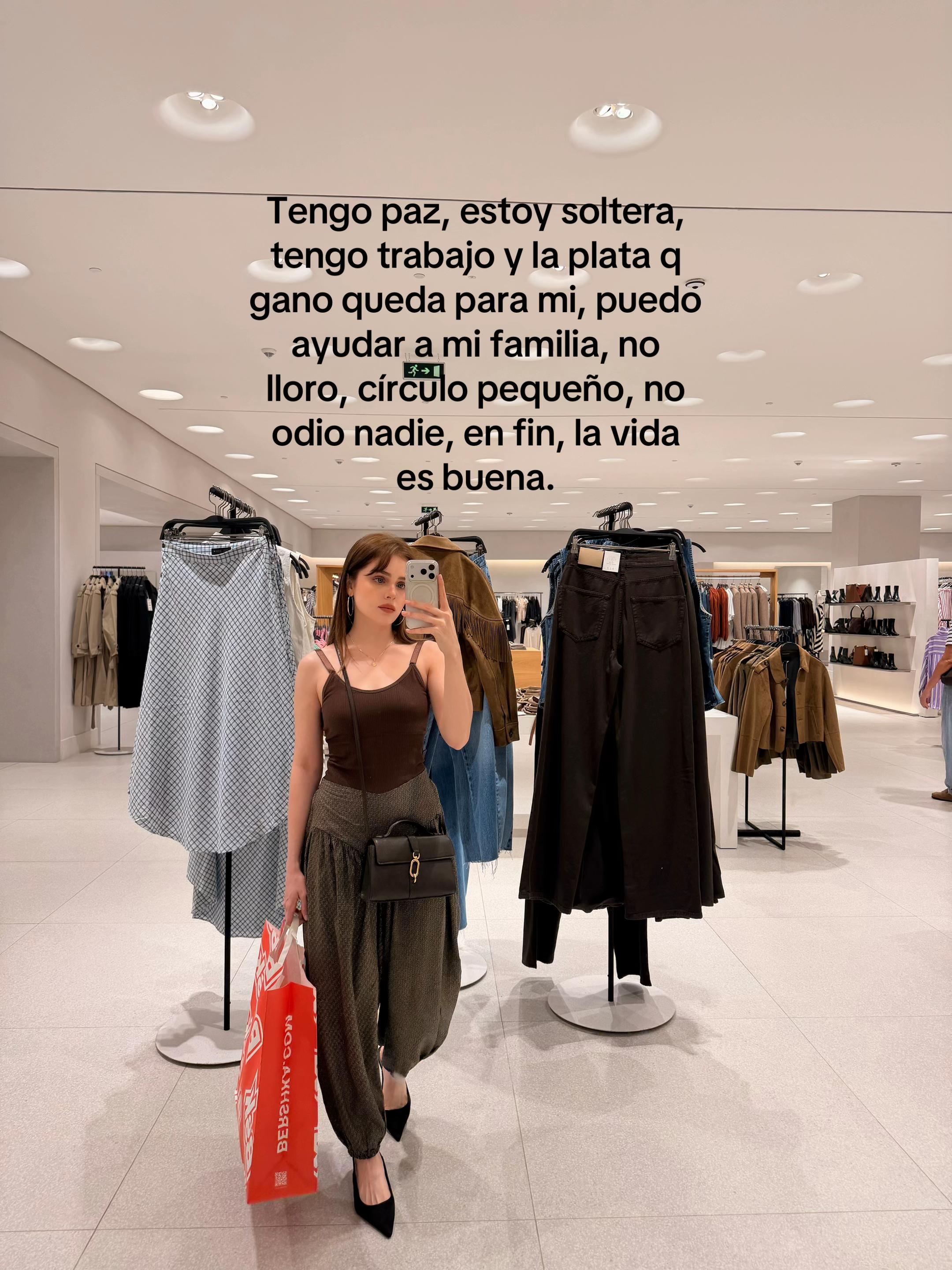 @Gaby Ovelar