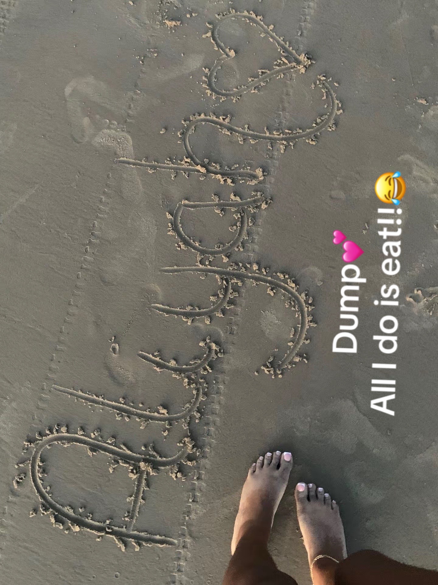 @Lia🤍.
