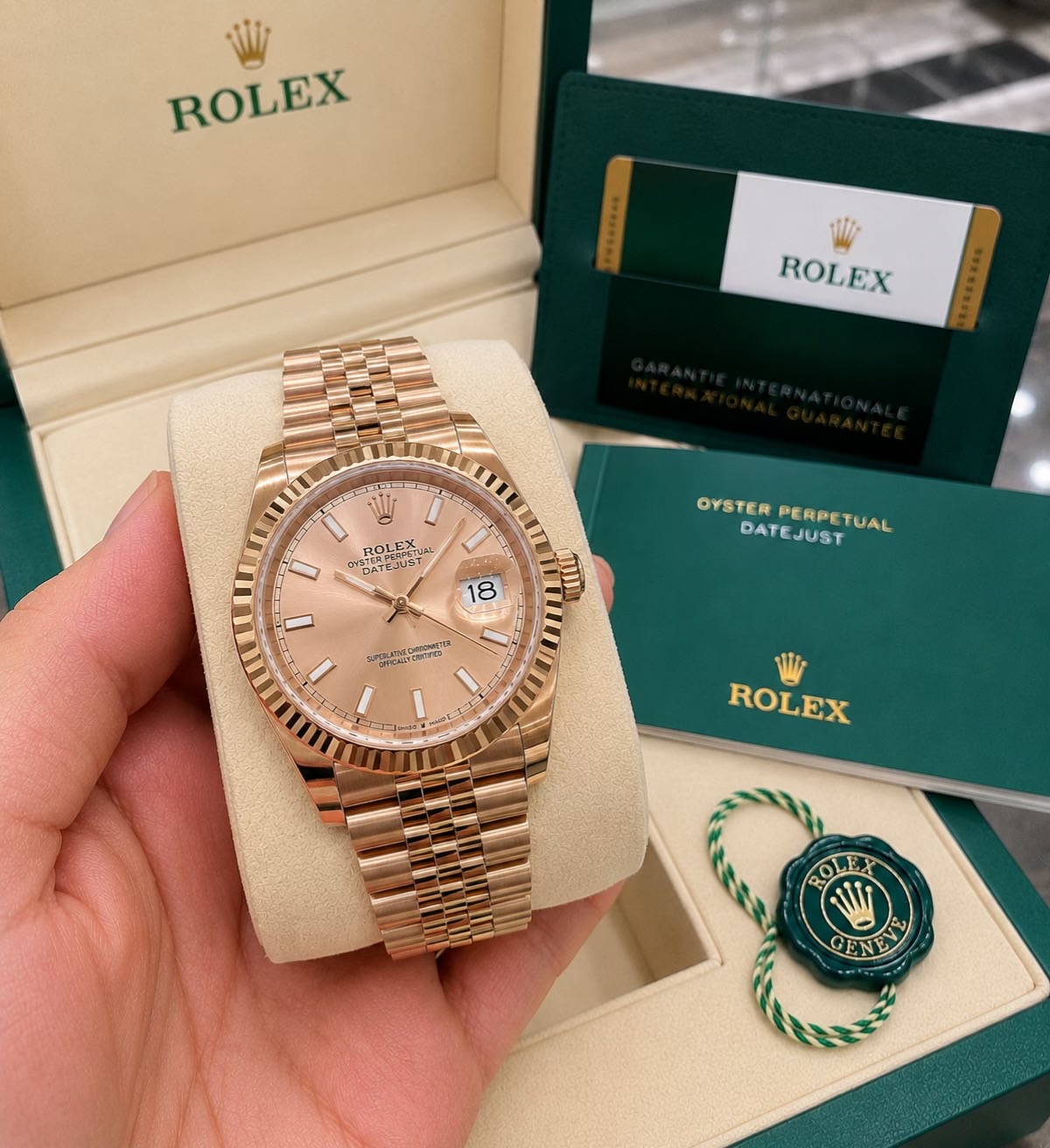 @RoyalGold&trade;