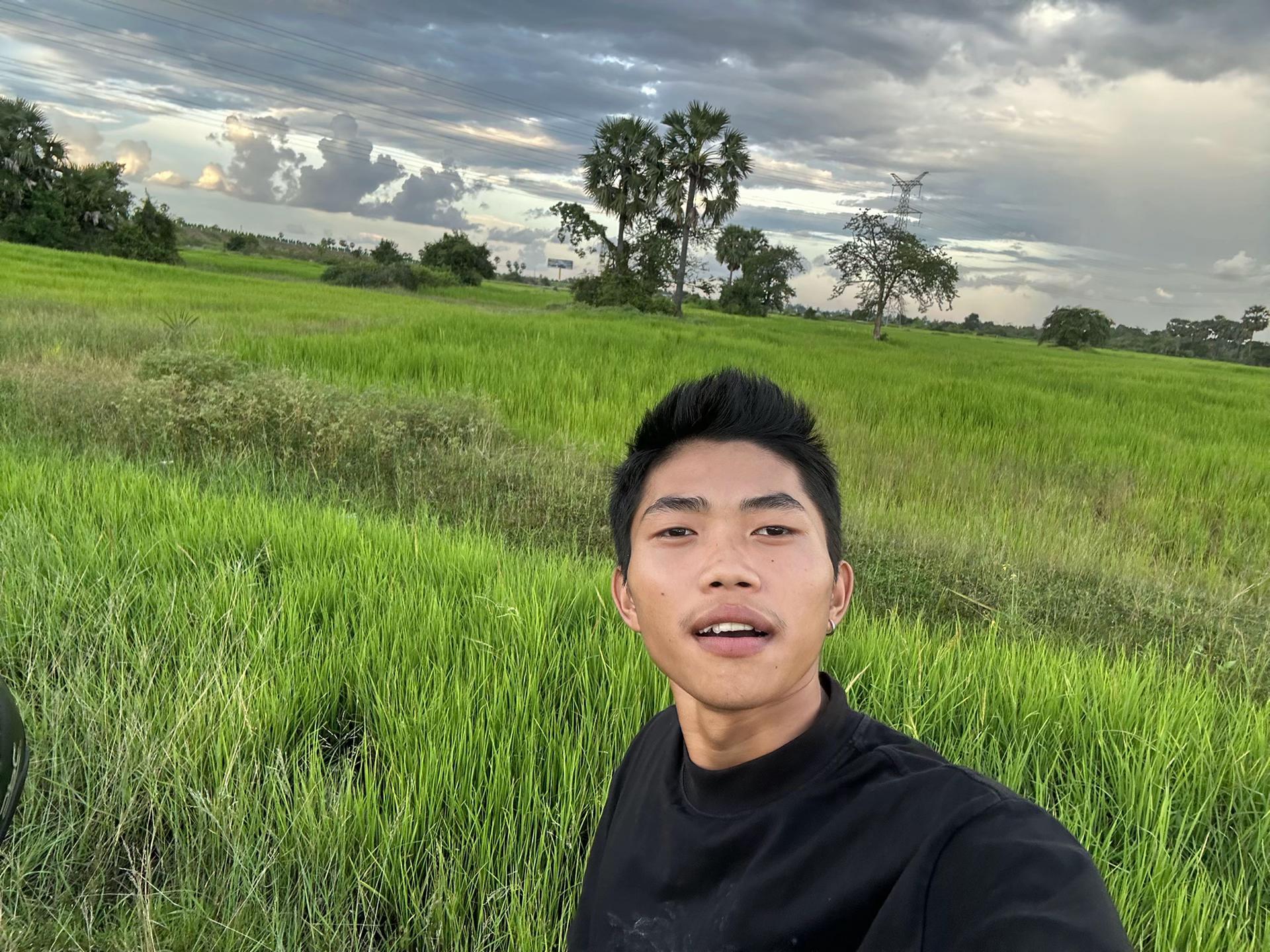 @Ot mean ngai sad✌🏻😂