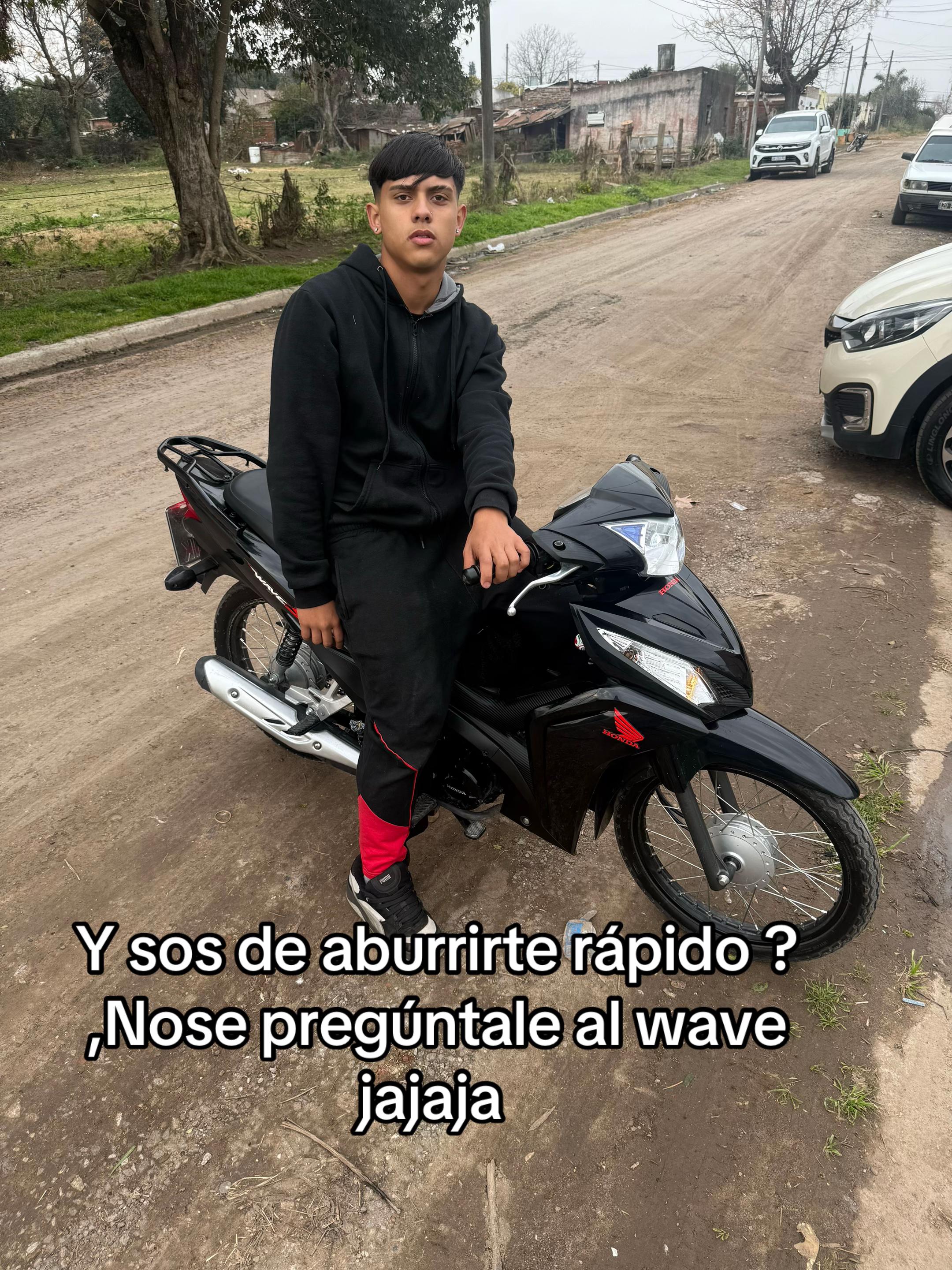 @Santiiiiinooo