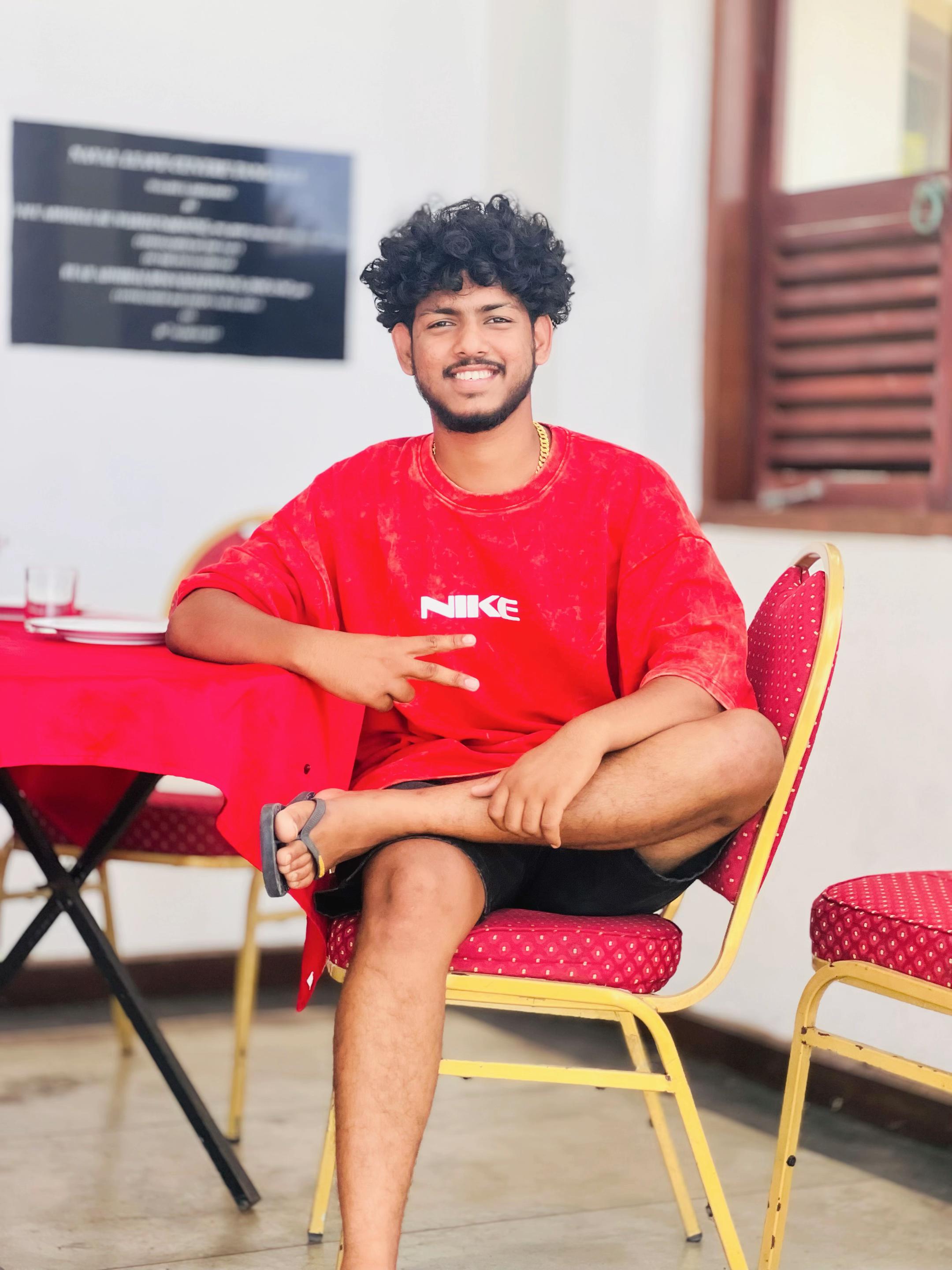 @Nethum 🦅