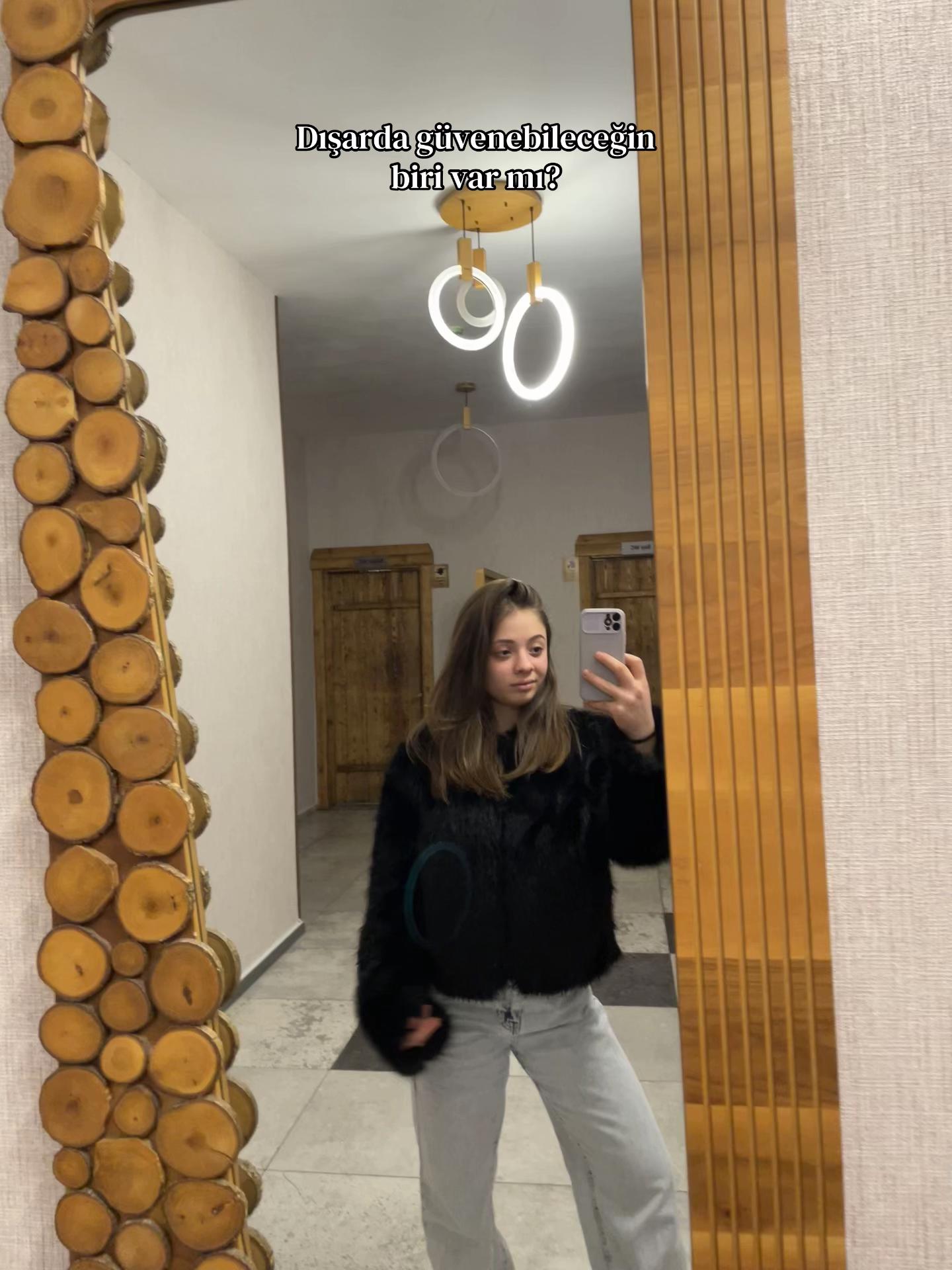 @Emo&ccedil;🫶🏻